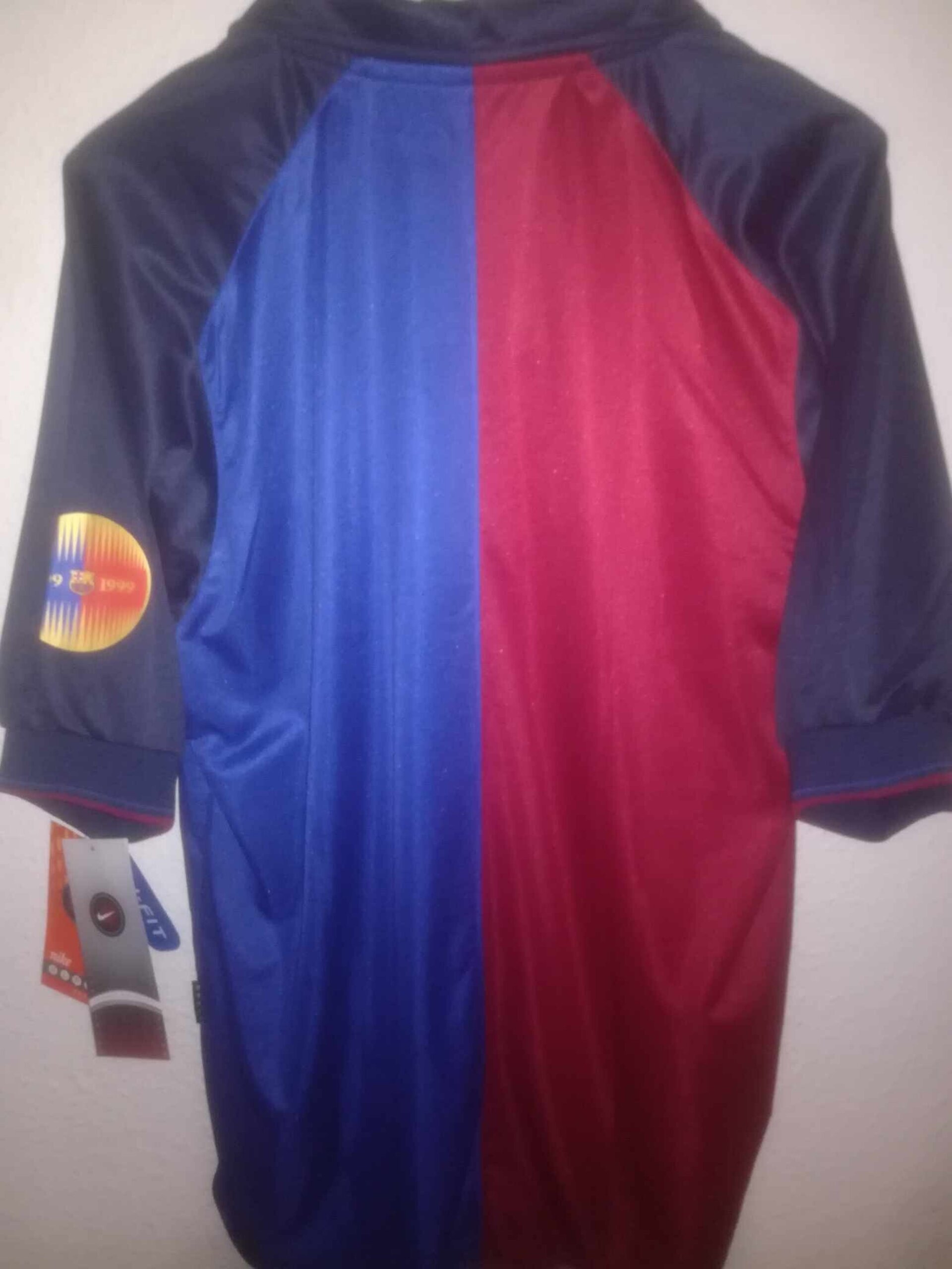 FC BARCELONA 1998-1999 Centenary BNWT M - 8