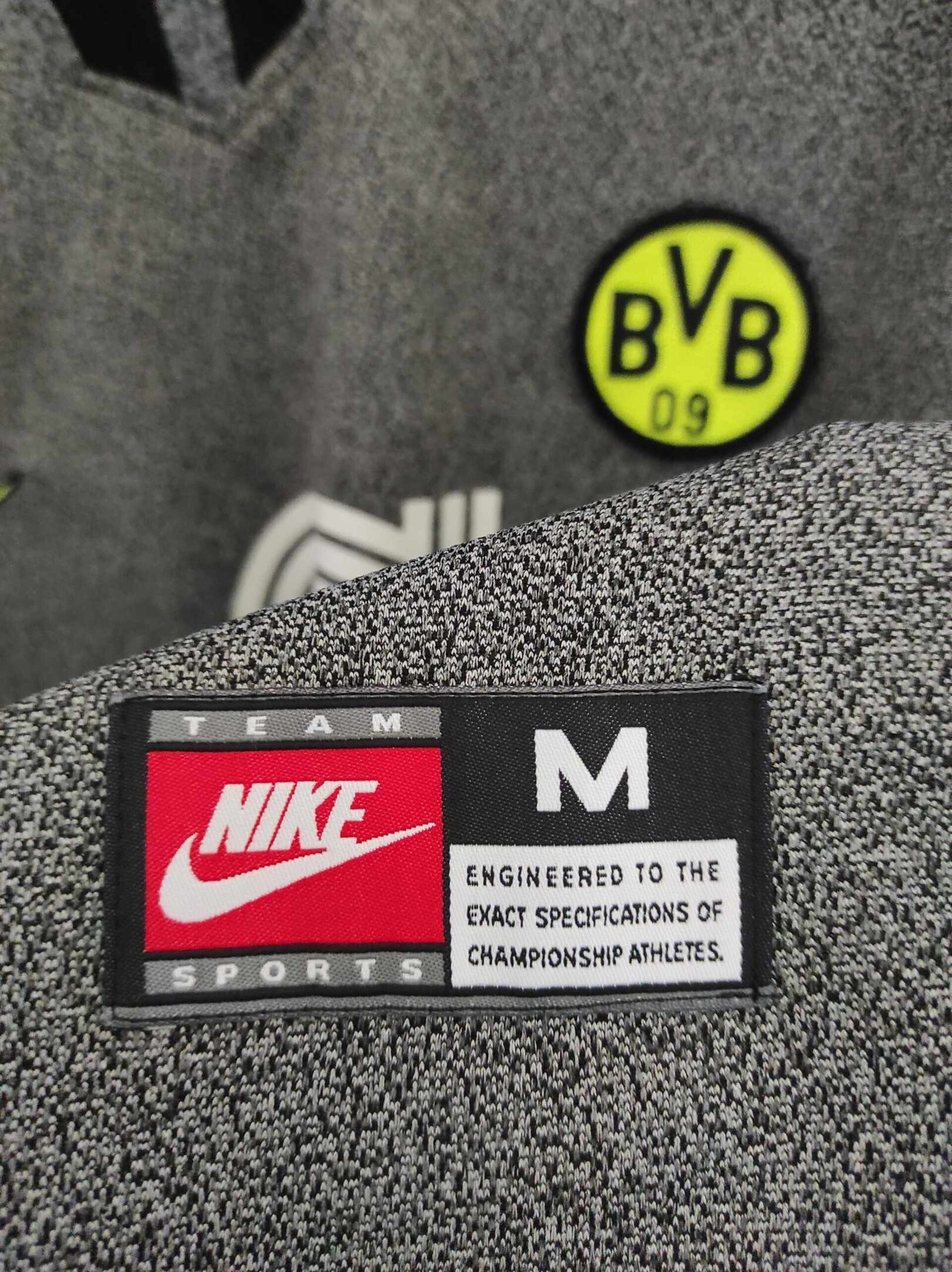 BORUSSIA DORTMUND 1997-1998 away M - 4