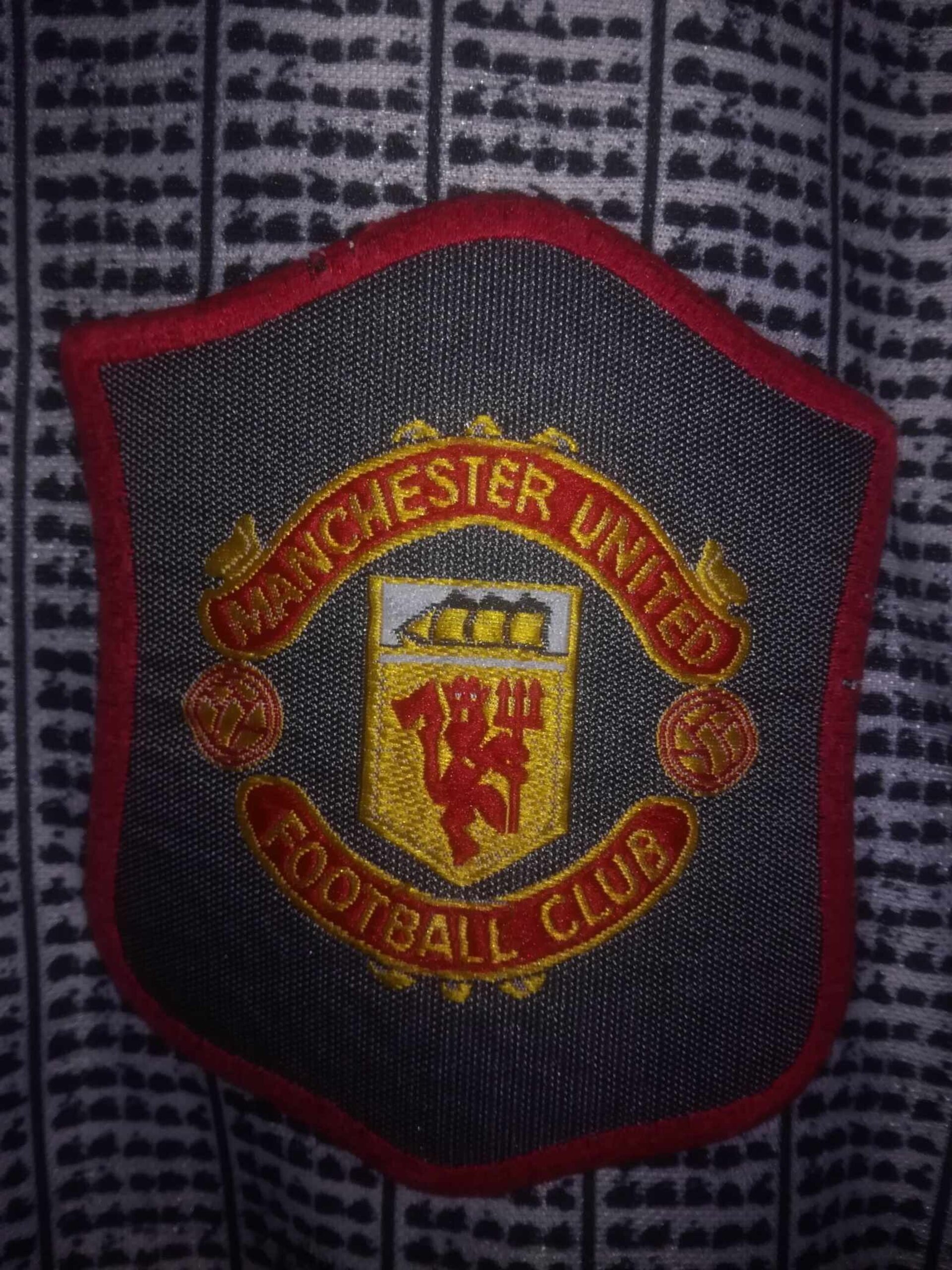 MANCHESTER UNITED 1995-1996 away L - 2