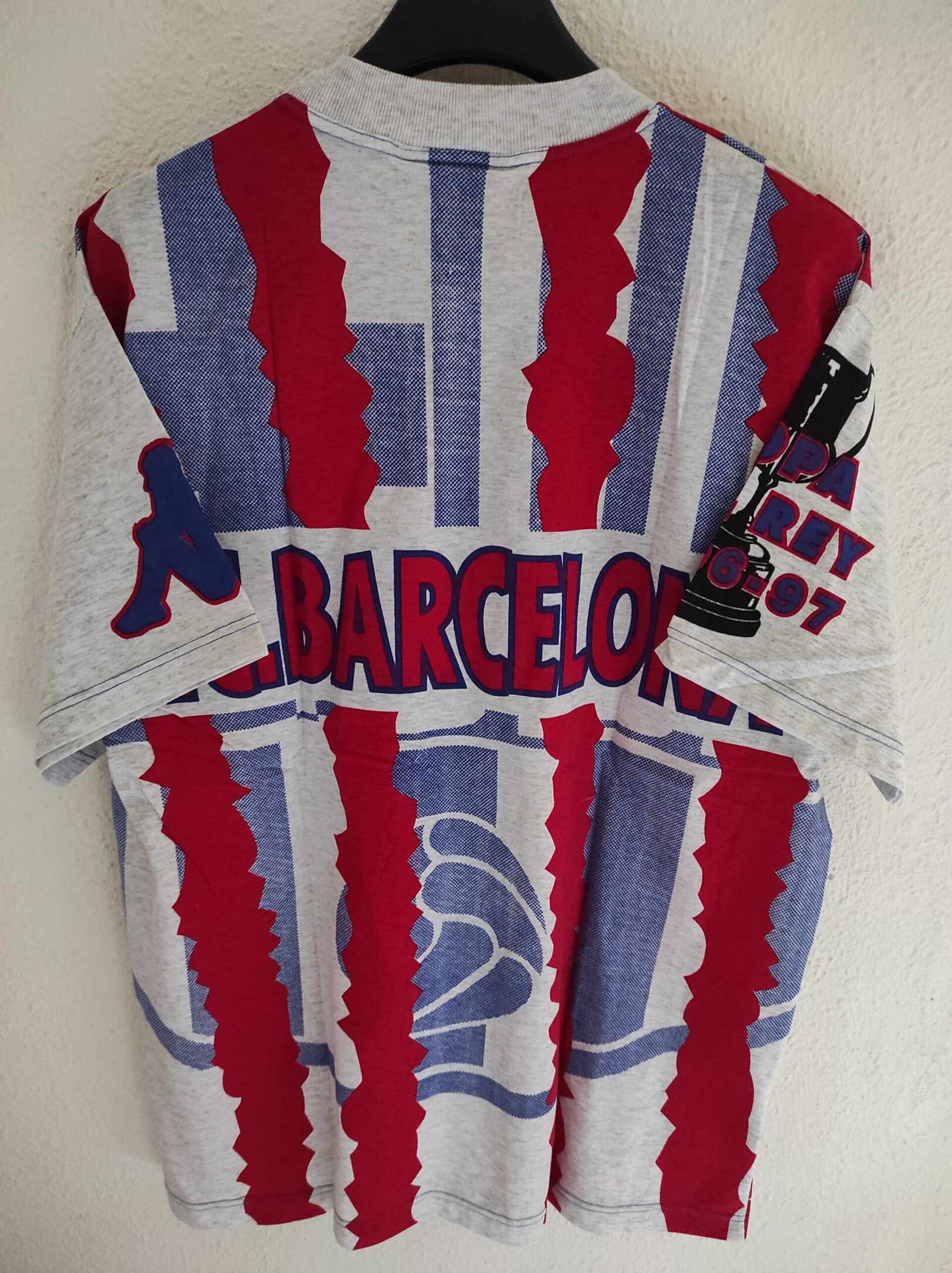 FC BARCELONA 1996-1997 BNWT Copa Rey M - 7