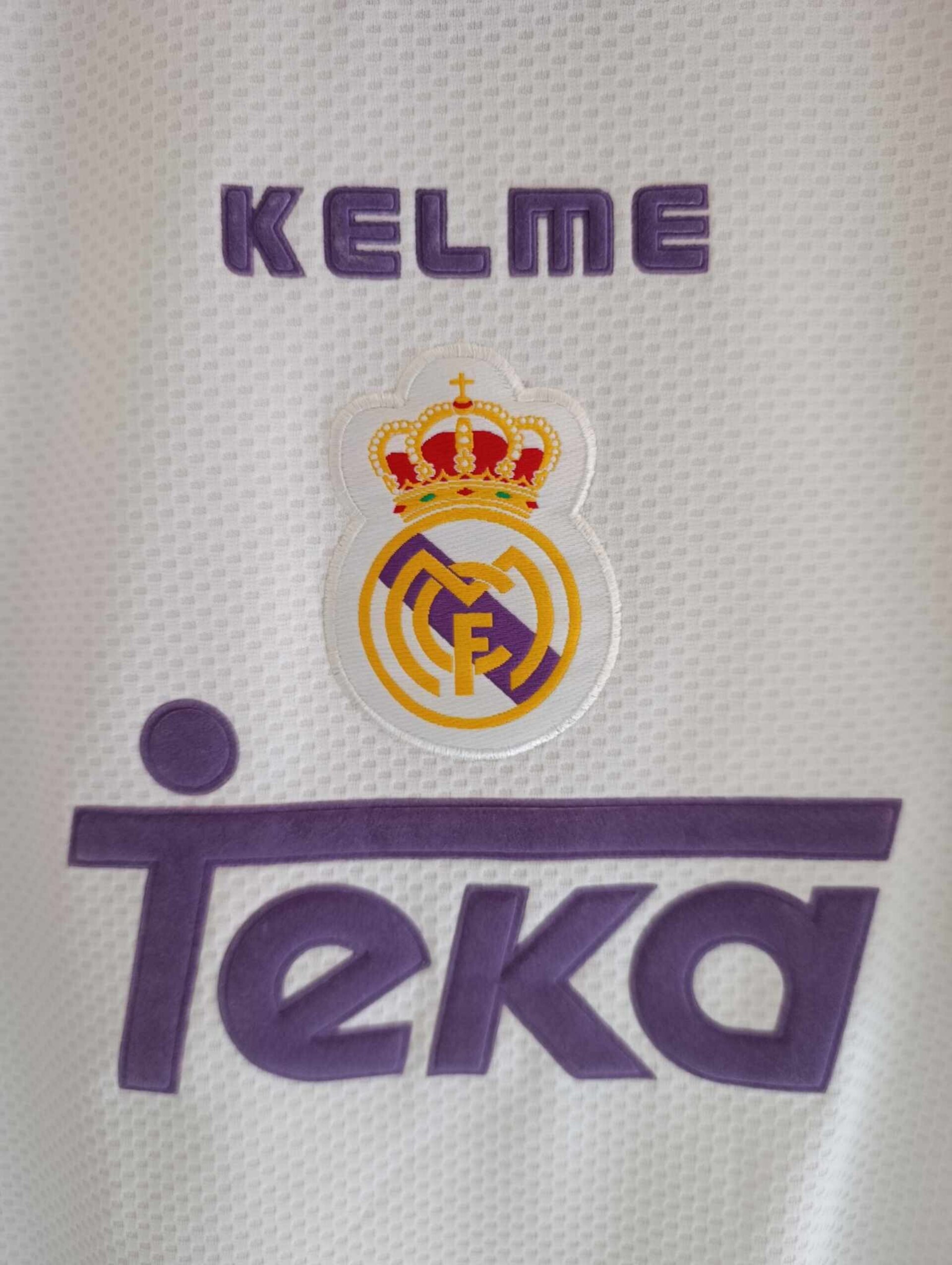 REAL MADRID 1997-1998 XL - 4