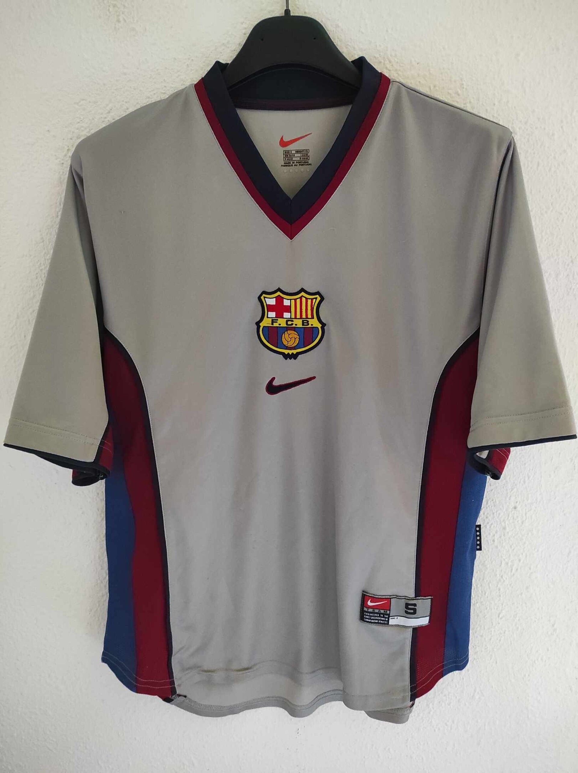FC BARCELONA 1998-2001 away S - 1