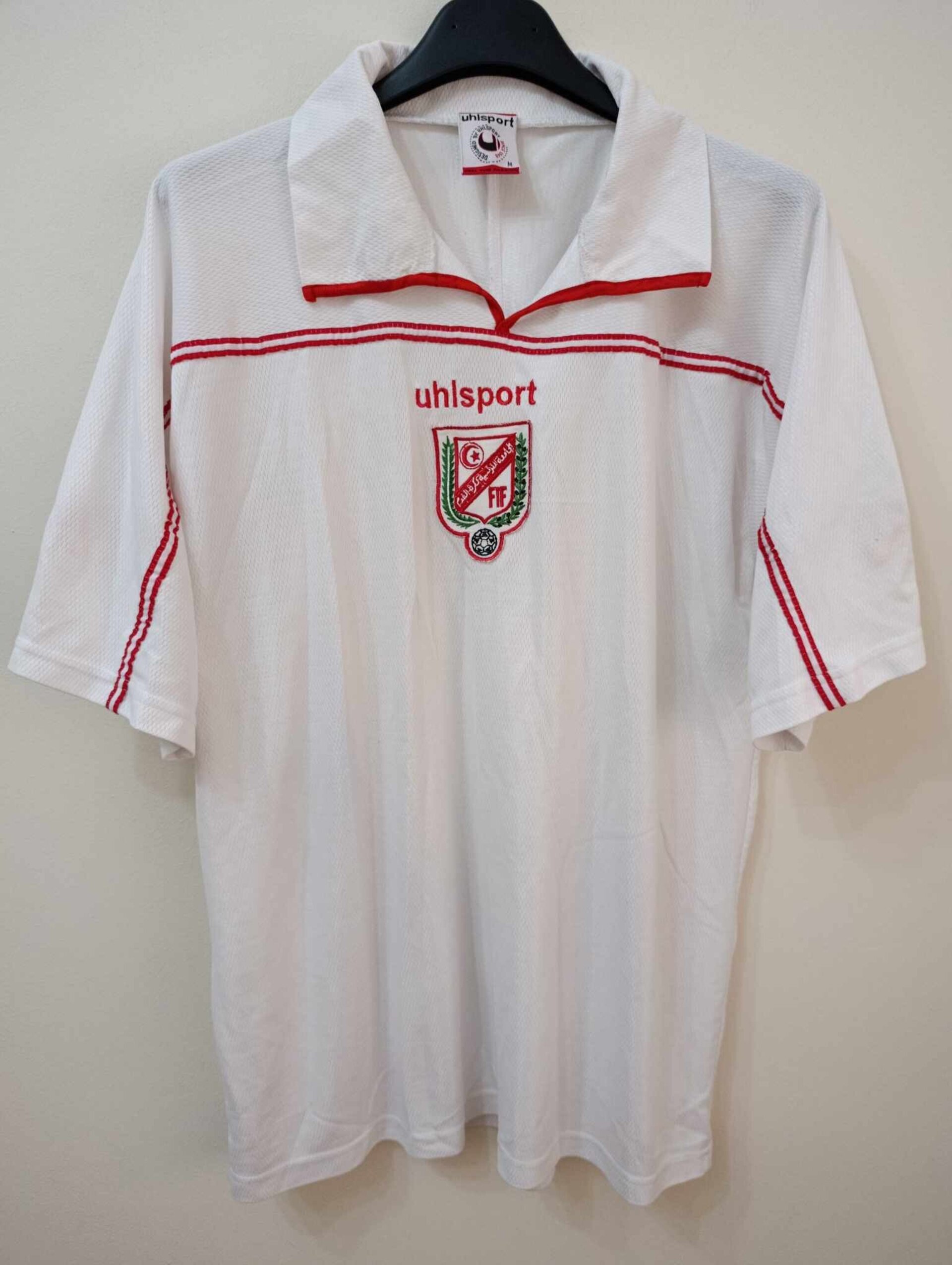TUNISIA 2000-2001 M - 1