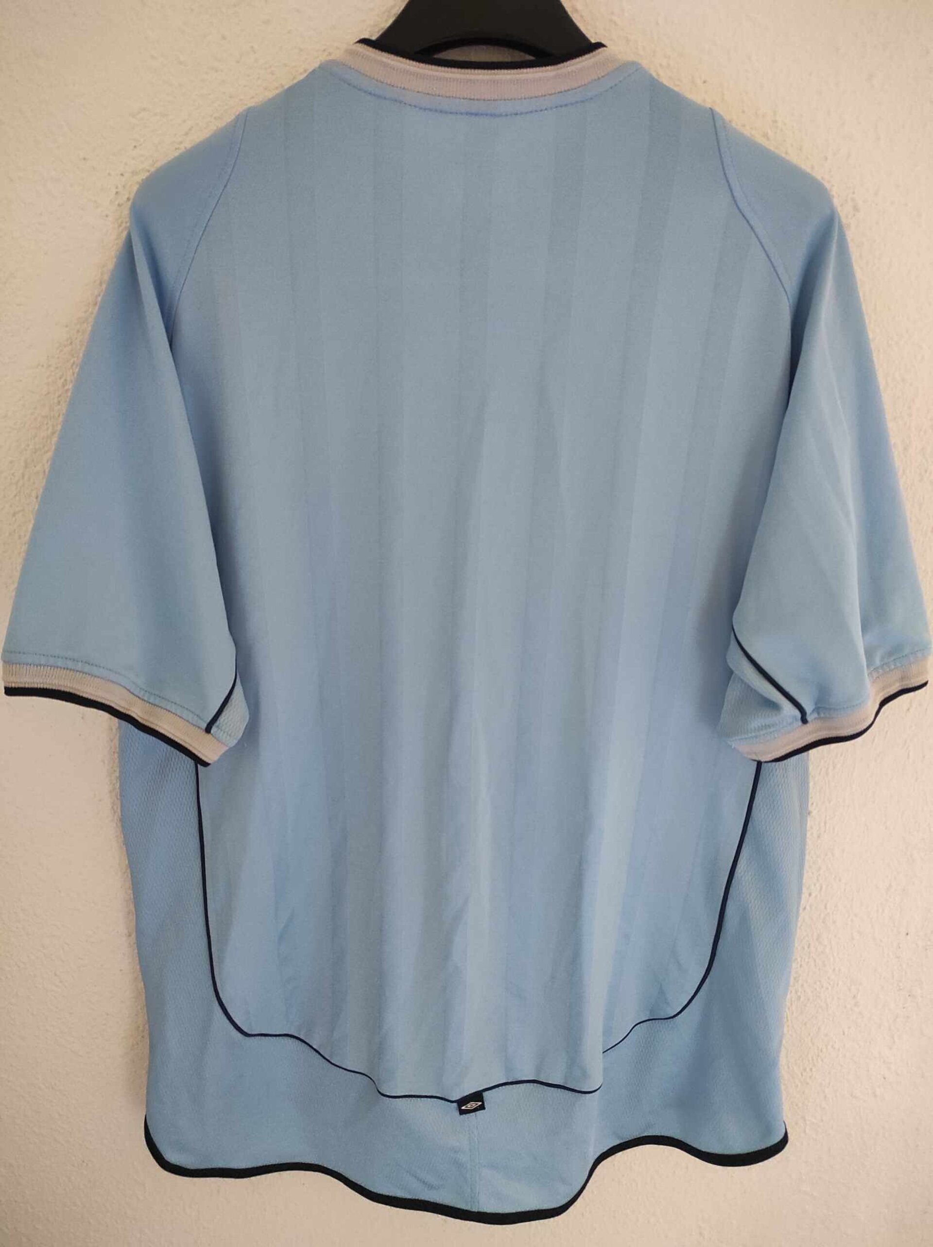 CELTA VIGO 2001-2002 L - 5