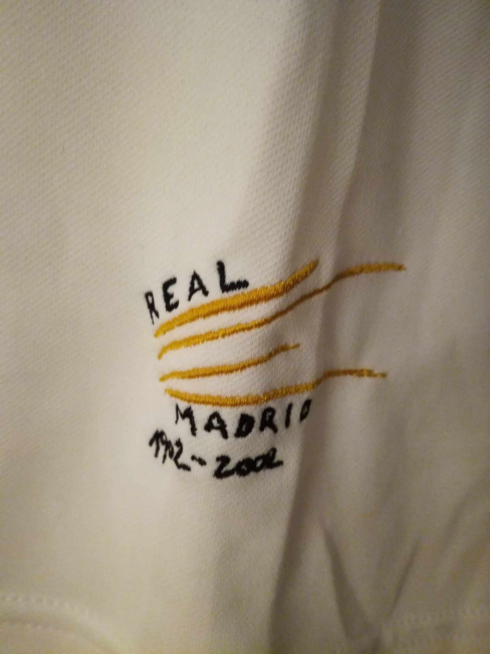 REAL MADRID 2001-2002 BNWT Centenary XL - 6