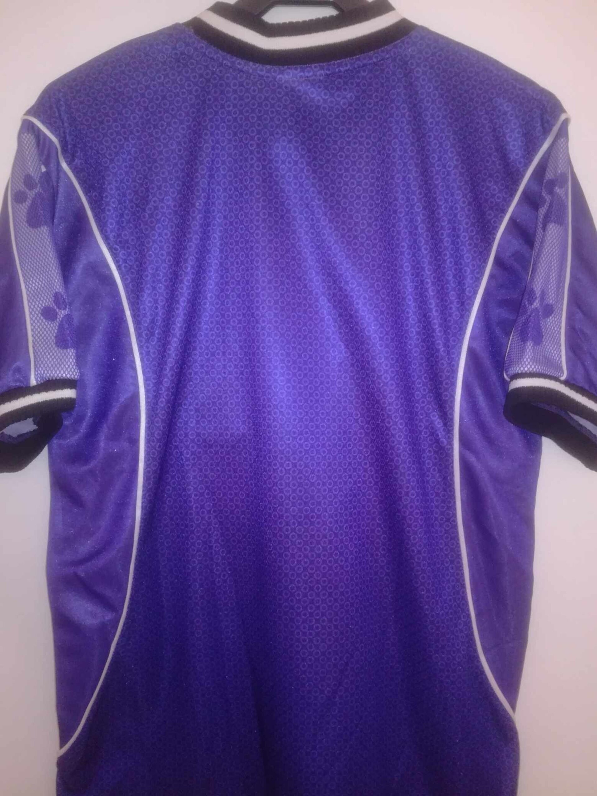 REAL MADRID 1997-1998 BNWT away S - 5