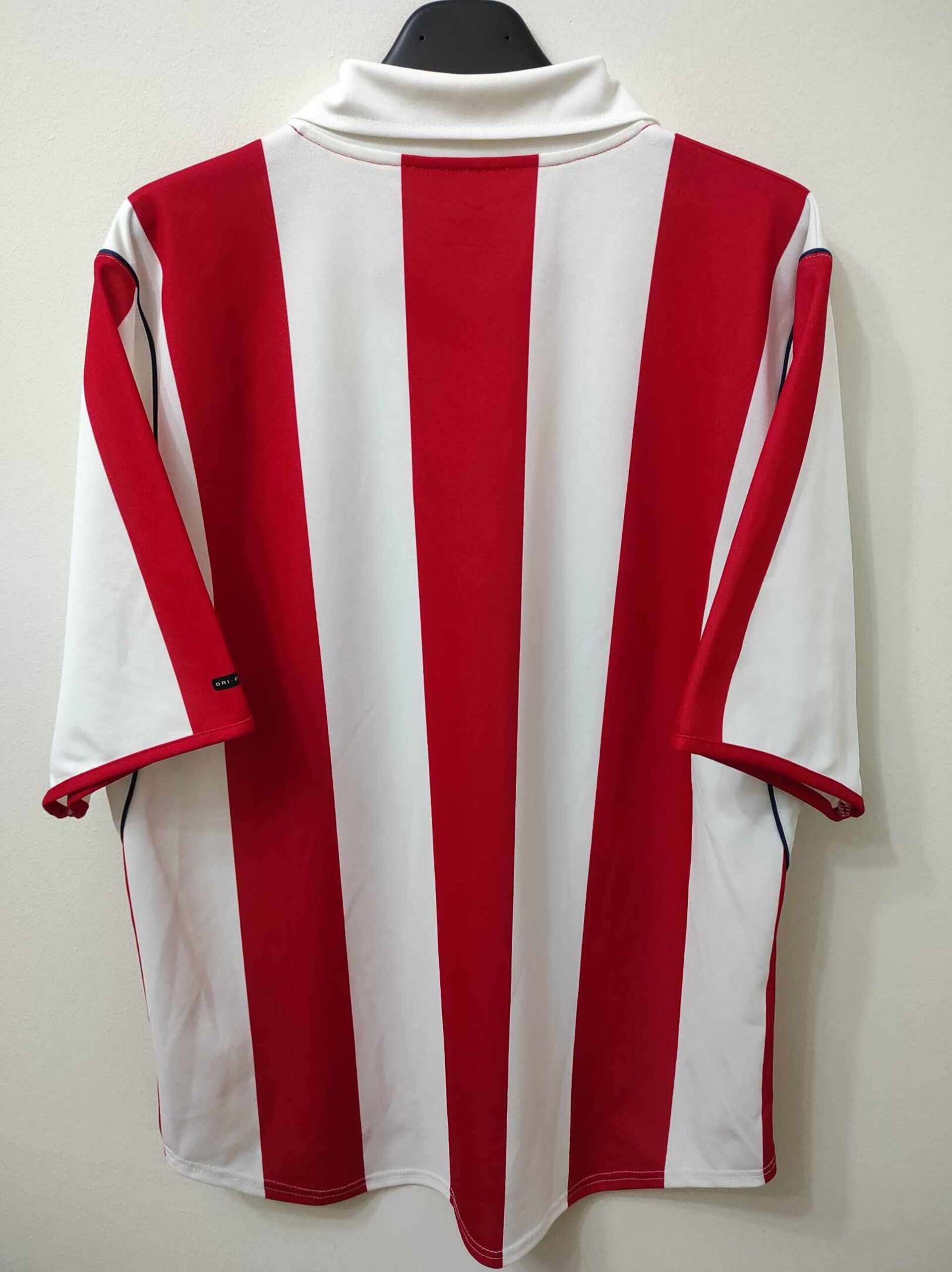 ATLETICO DE MADRID 2001-2002 L - 5