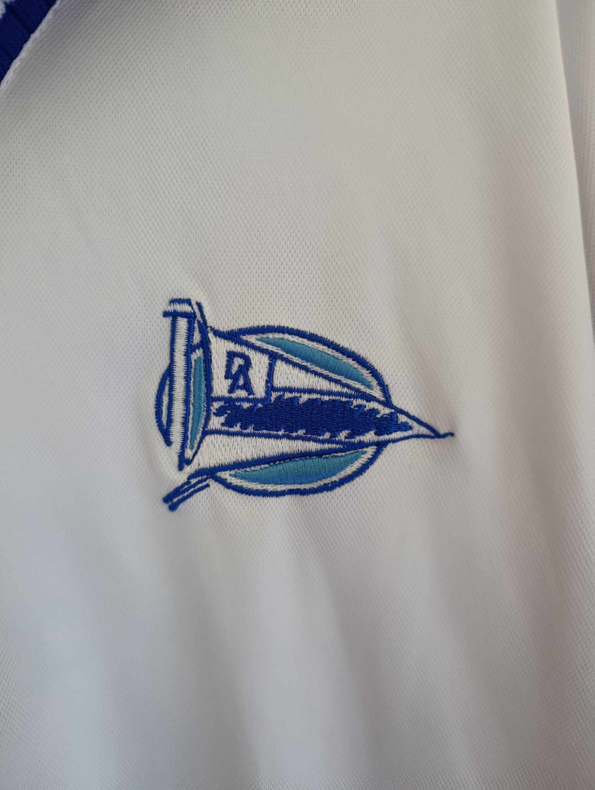 ALAVES 2000-2001 number 69 XXL - 7