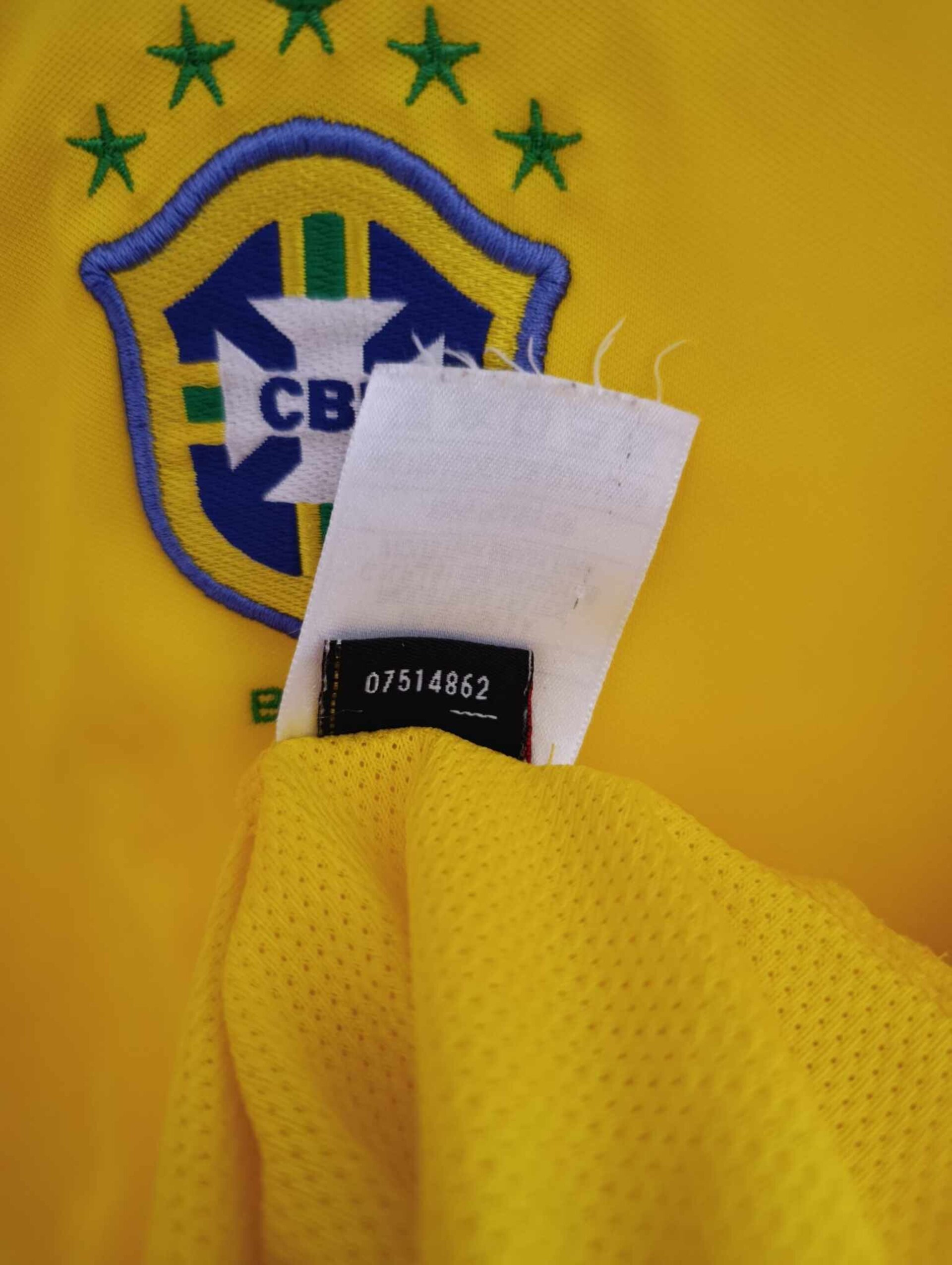 BRAZIL 2004-2006 Total 90 L - 4