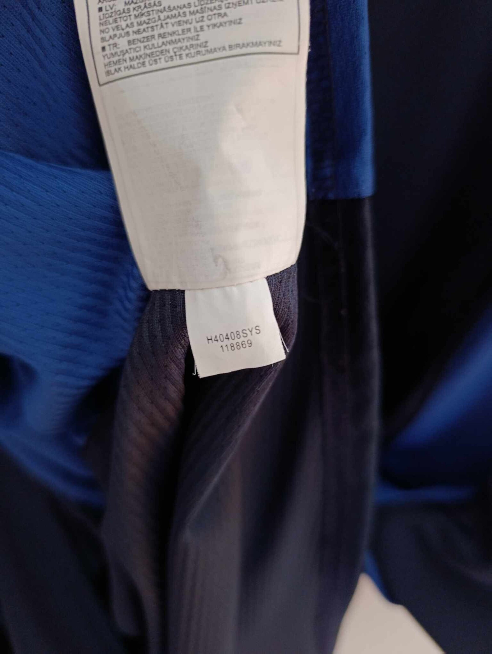 FC BARCELONA 2004-2005 Training Total 90 XL - 4