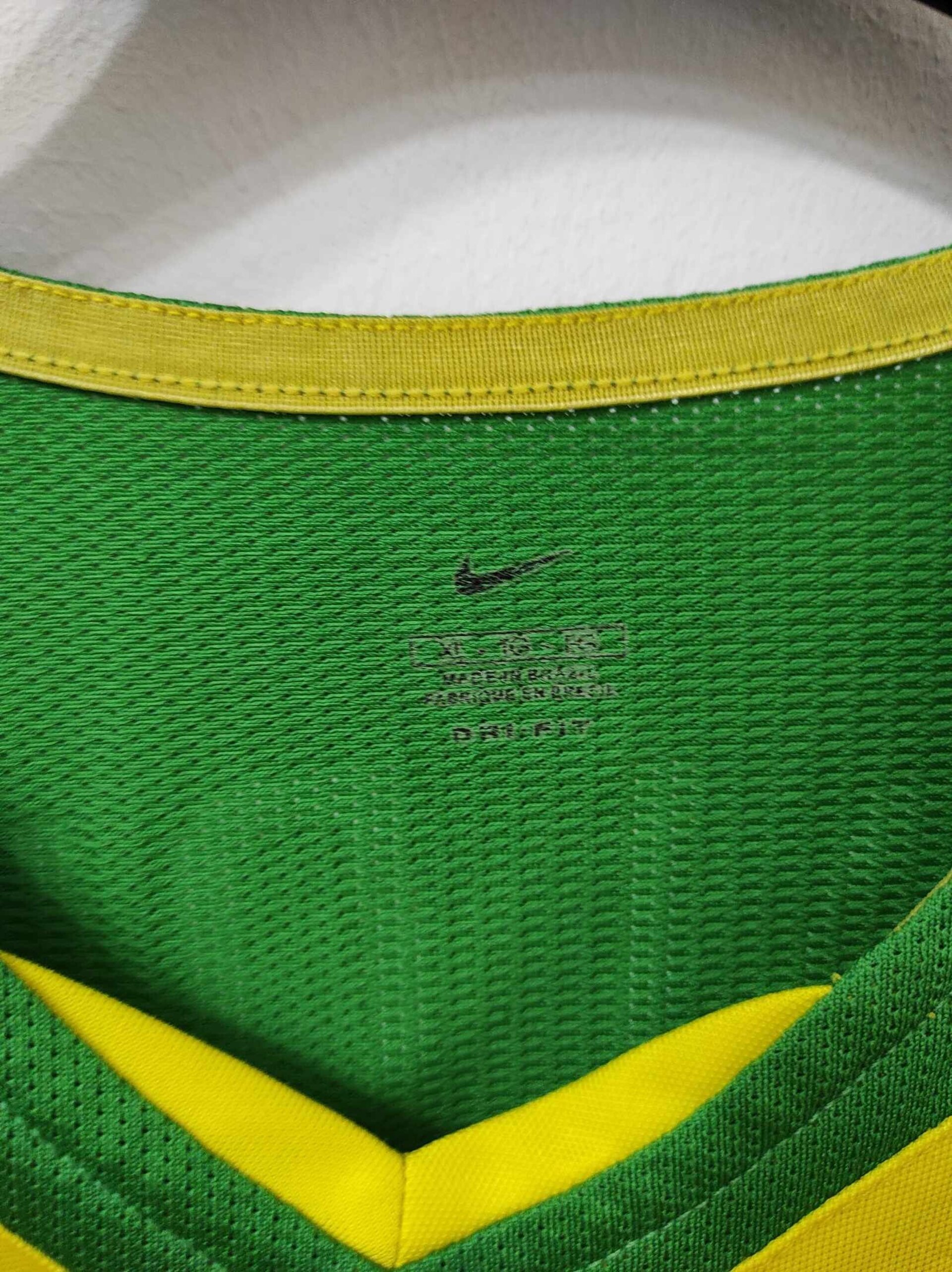 BRAZIL 2004 Ronaldinho 10 XL - 5
