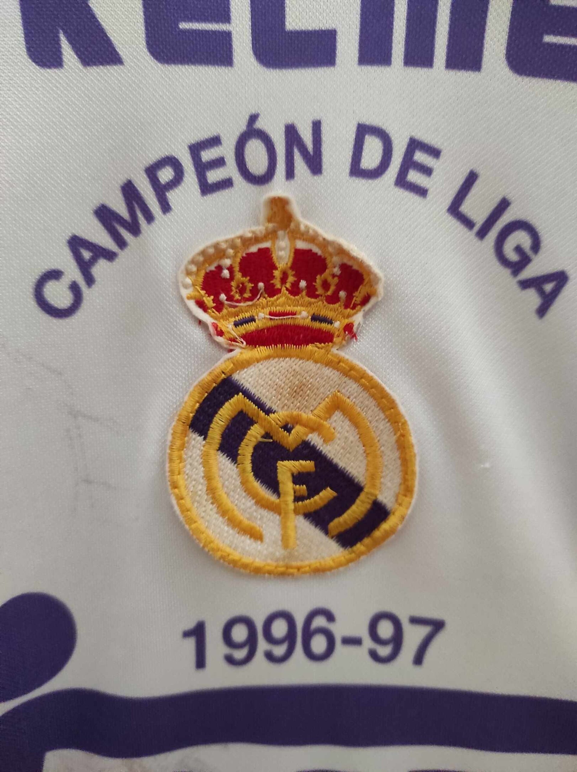 REAL MADRID 1996-1997 Campeón Liga L - 4