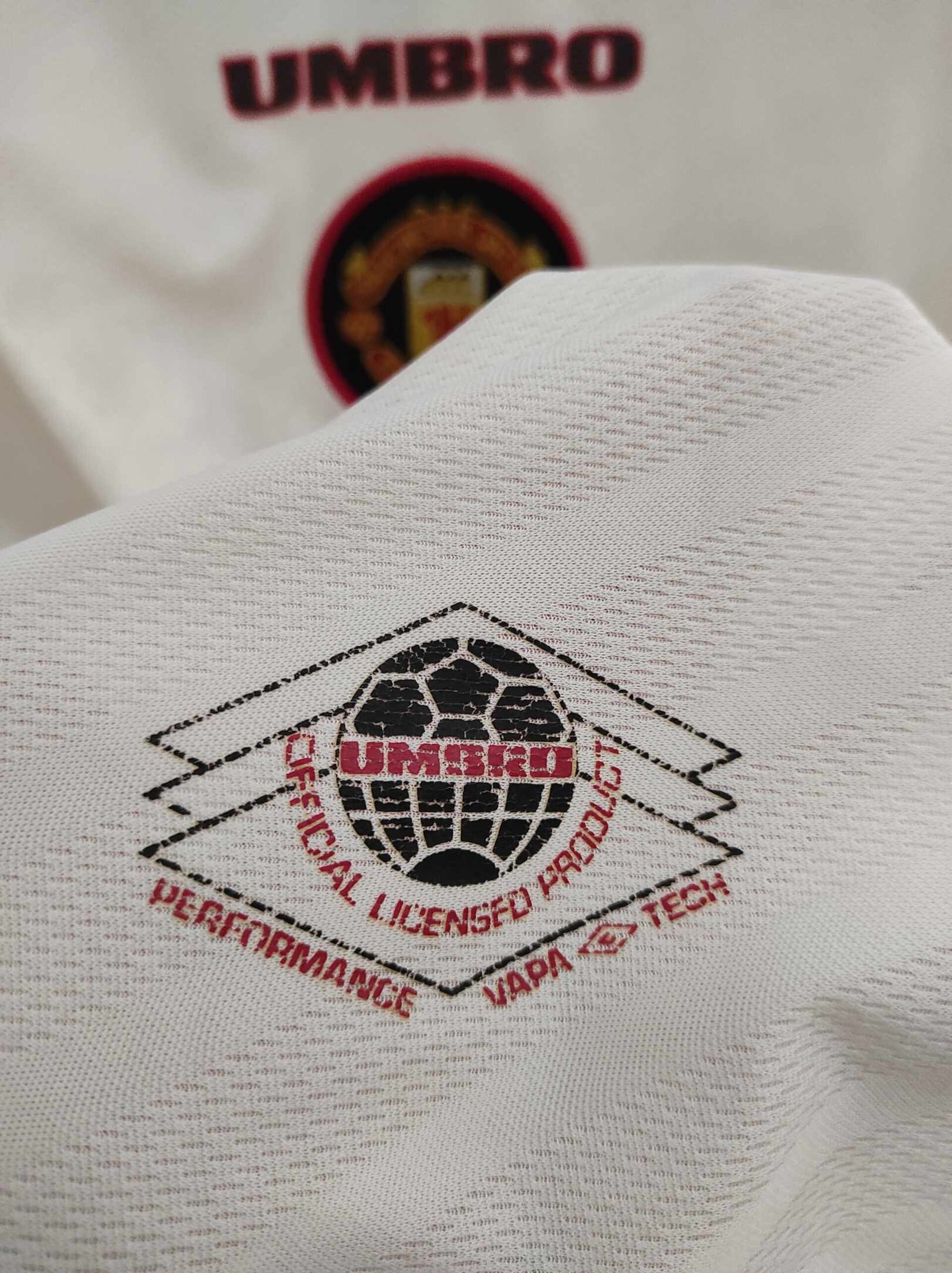 MANCHESTER UNITED 1996-1997 away XL - 3