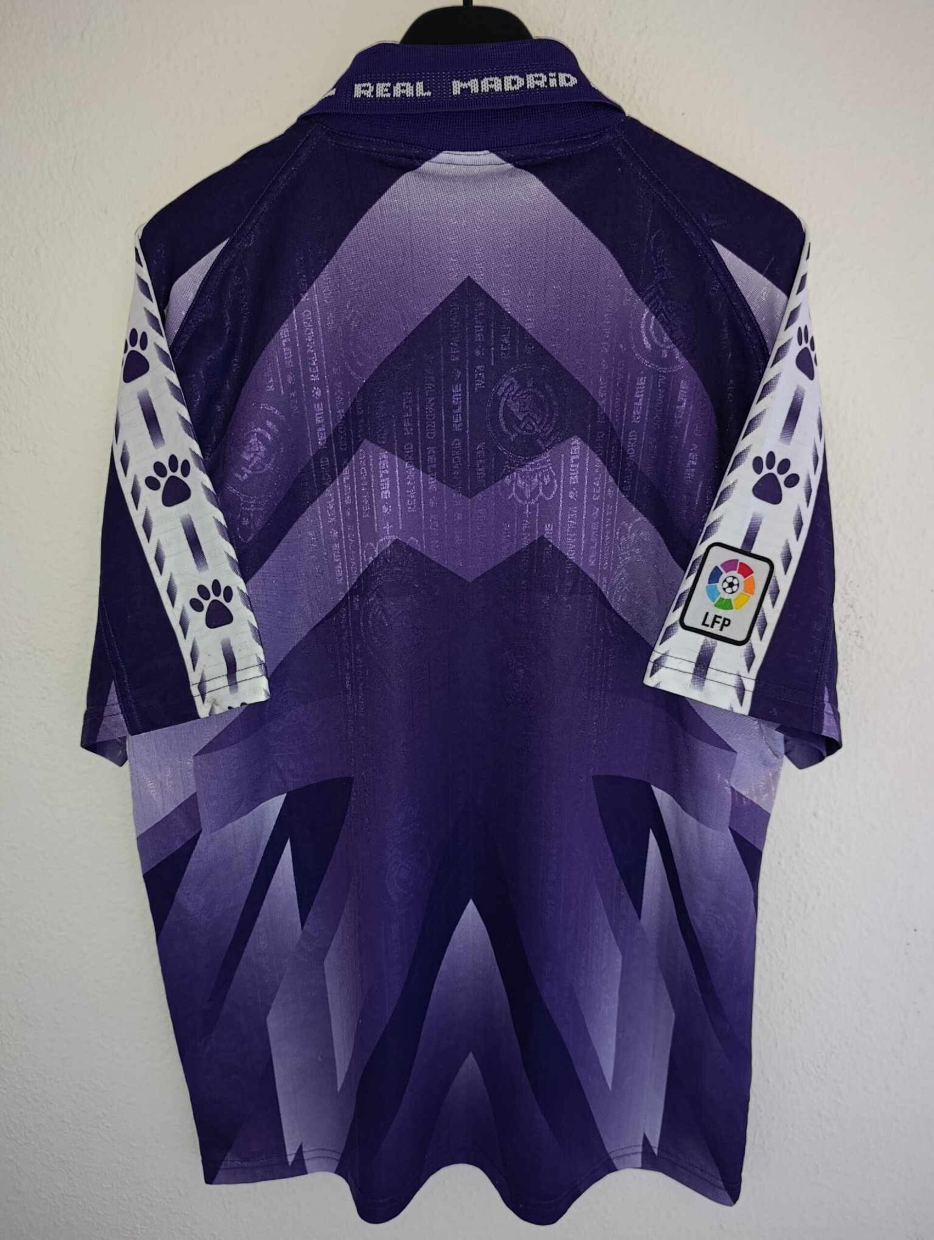 REAL MADRID 1996-1997 away M - 8