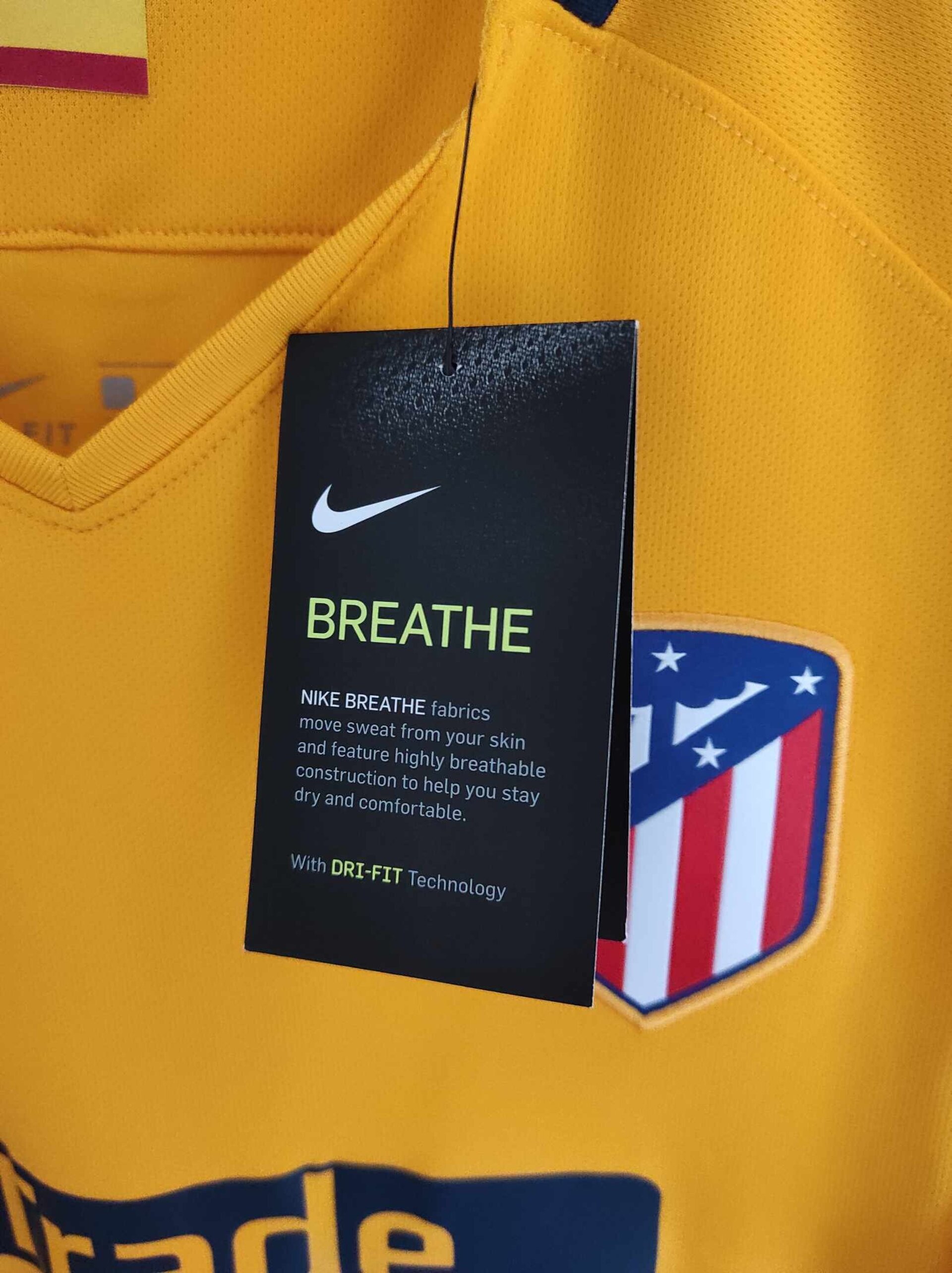ATLETICO MADRID 2017-2018 BNWT away L - 2