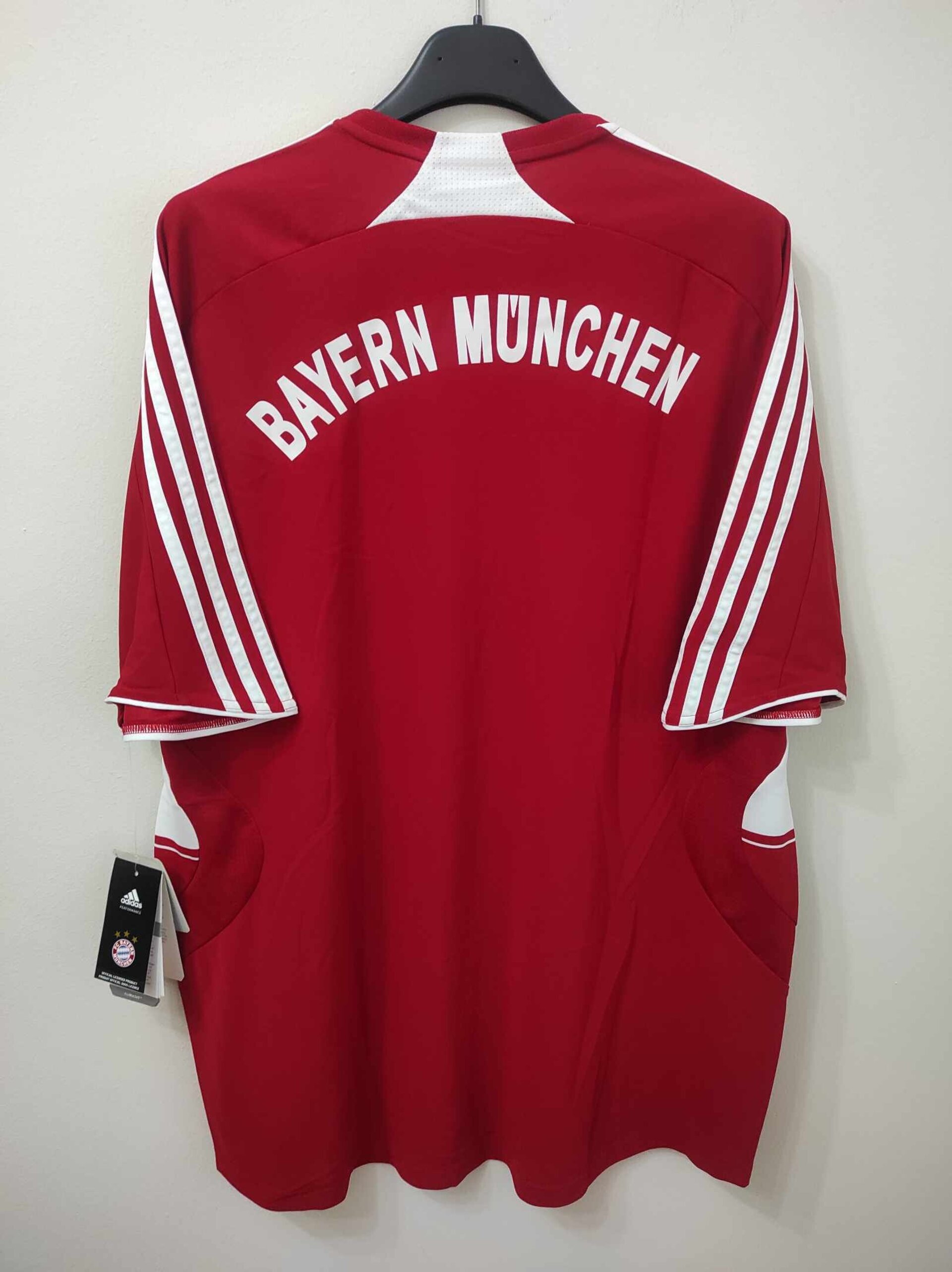 BAYERN MUNICH 2007-2008 BNWT XL - 8