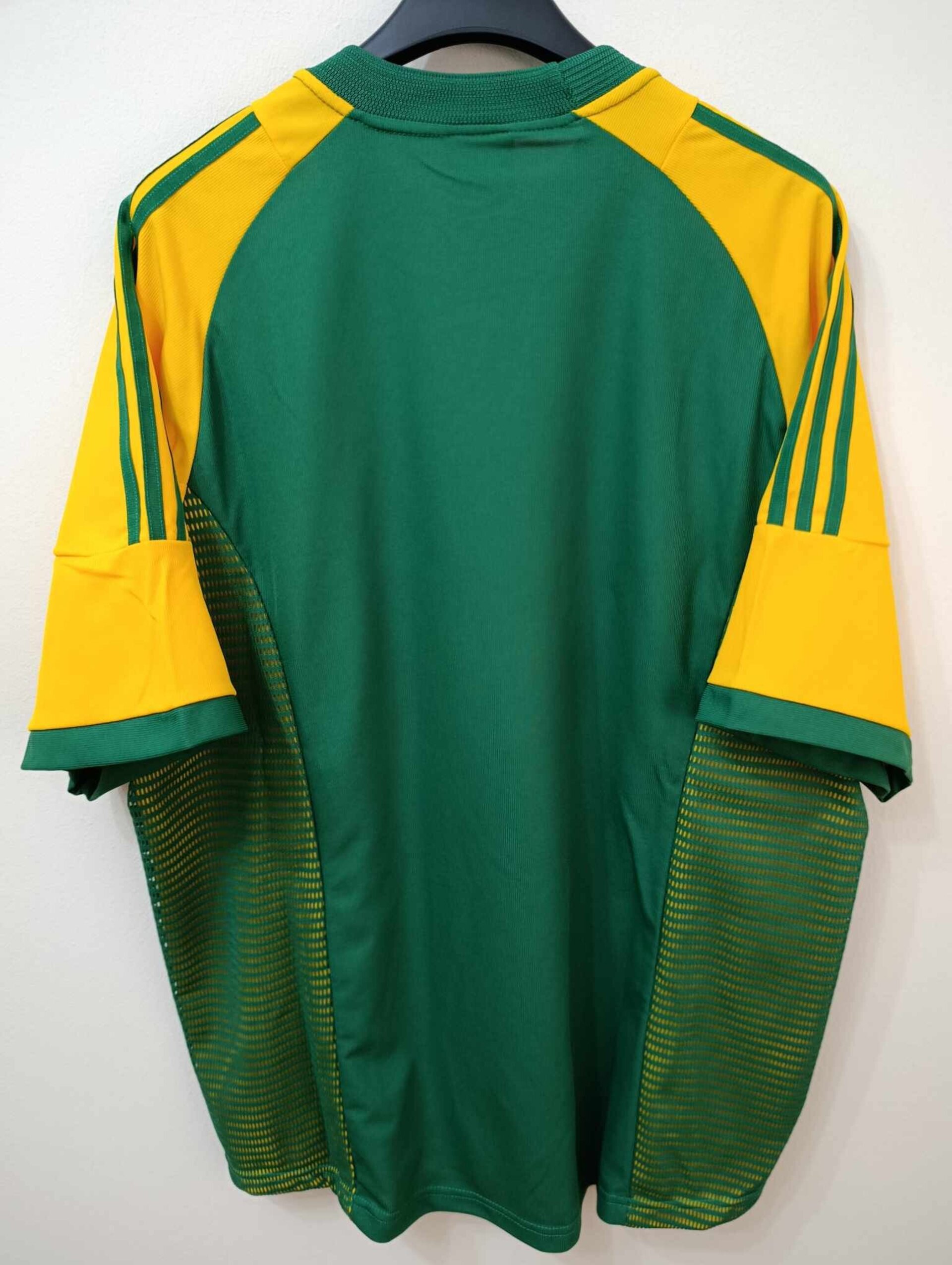 AUSTRALIA 2002 L - 7