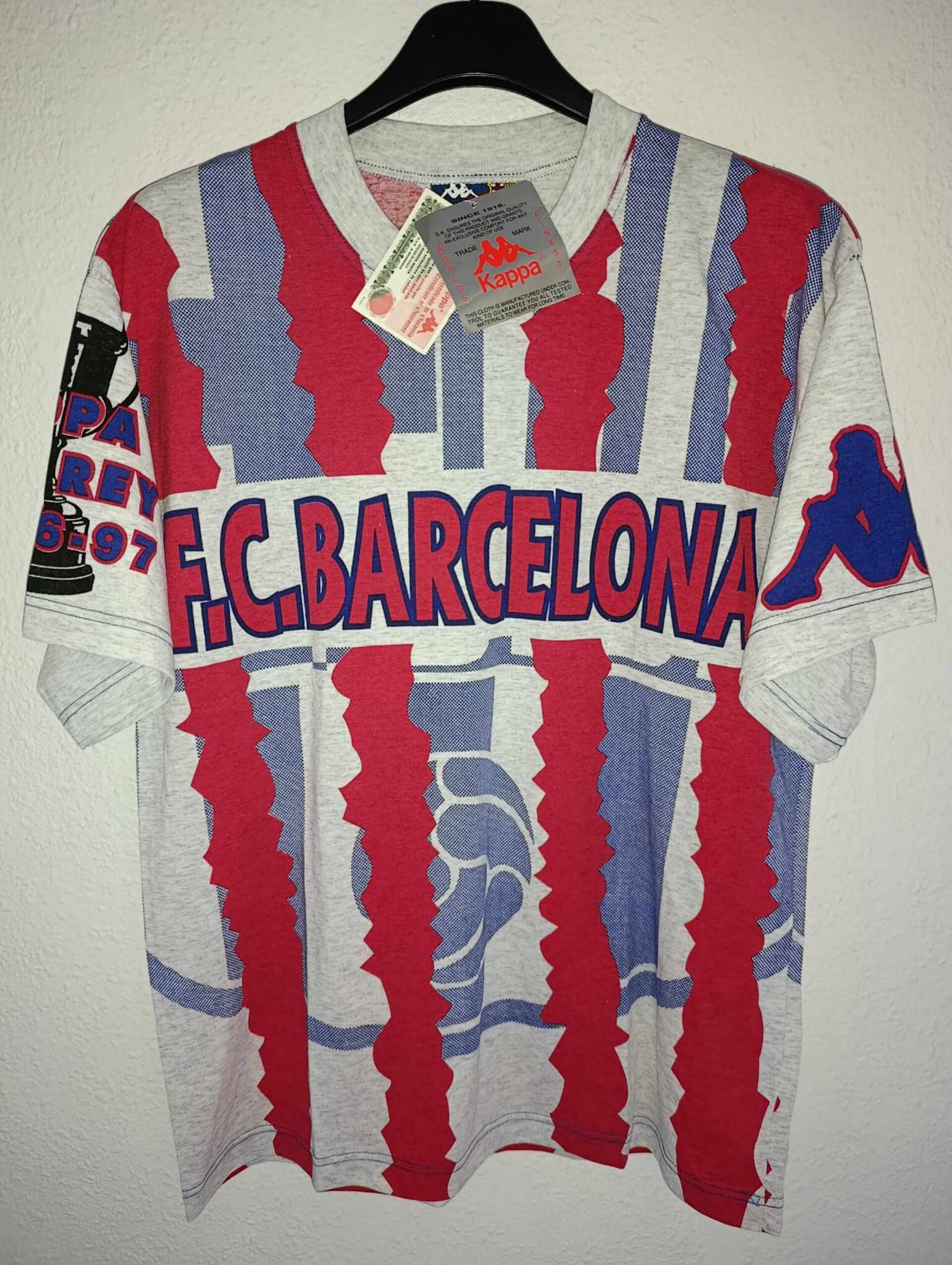 FC BARCELONA 1996-1997 BNWT Copa del Rey M - 1