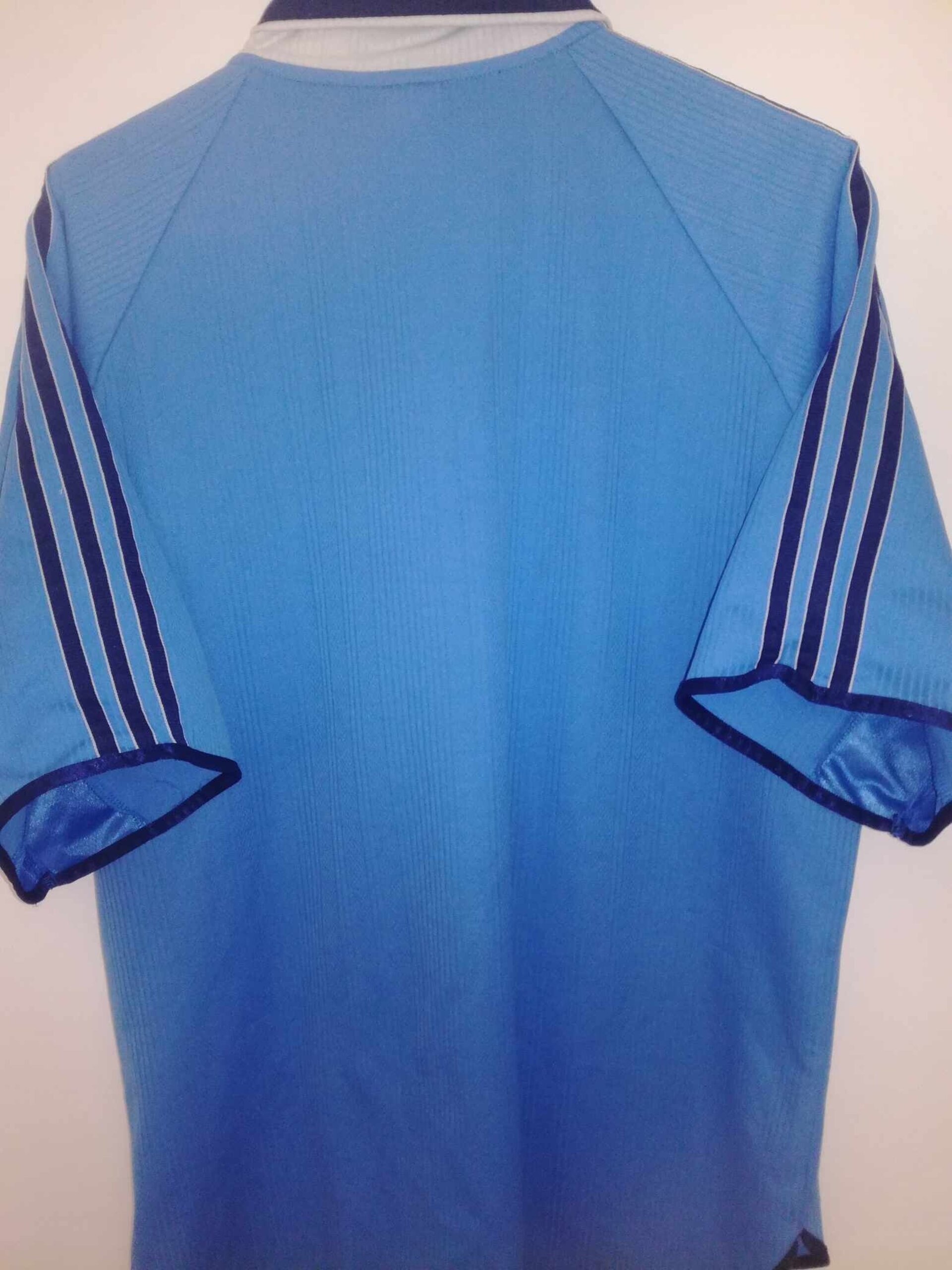 REAL MADRID 1999-2000 third L - 6