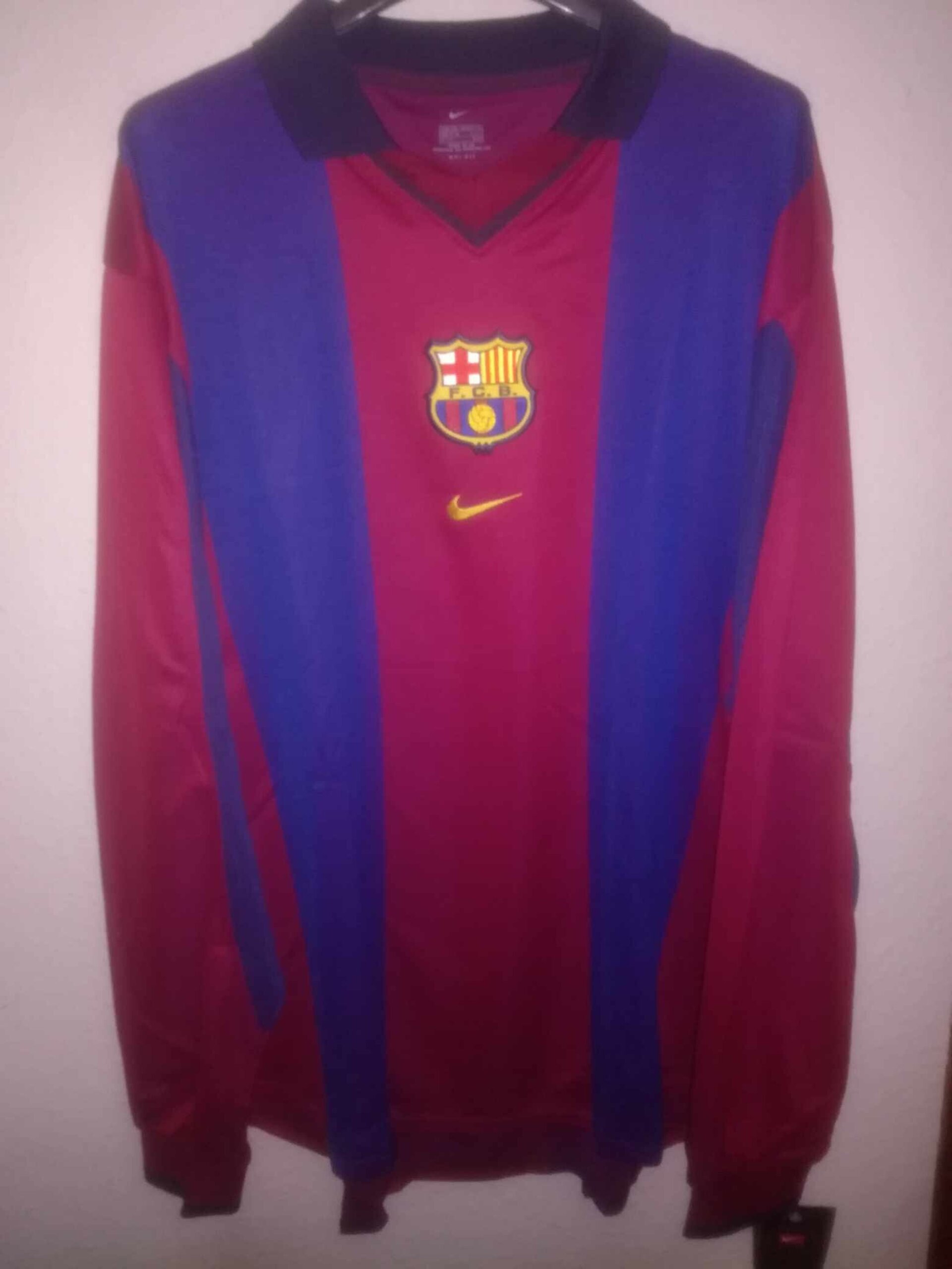FC BARCELONA 2000-2001 BNWT XXL - 1