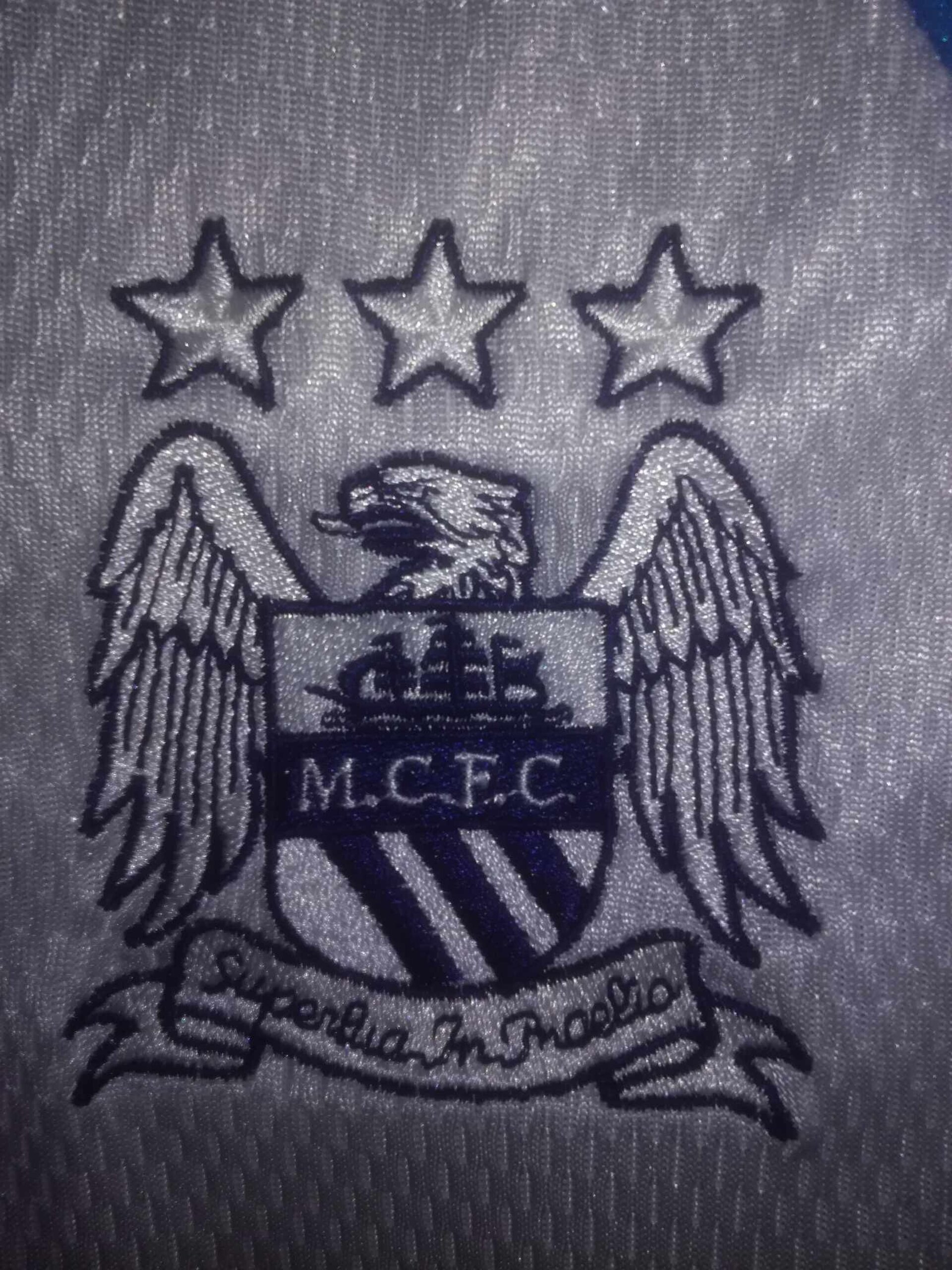 MANCHESTER CITY 1999-2000 away Size 38/40 - 3
