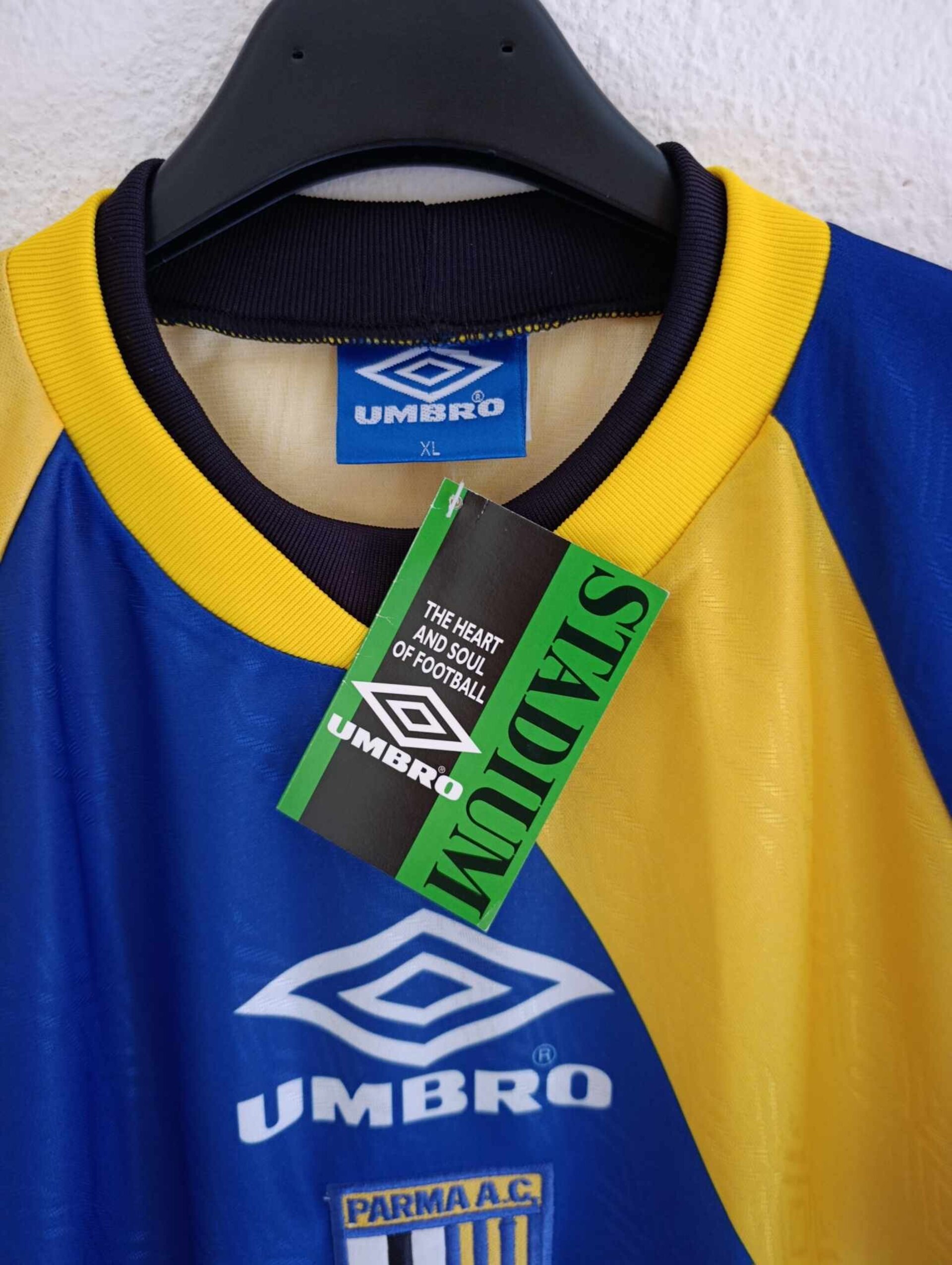 AC PARMA 1993-1995 Training BNWT XL - 2