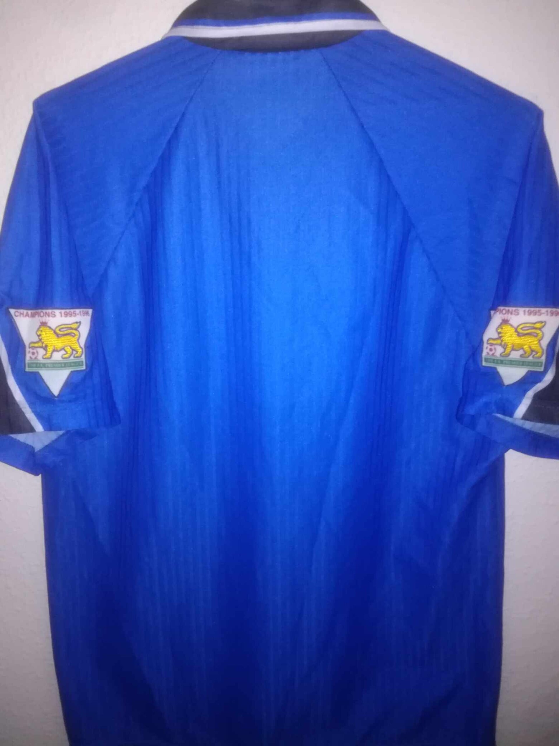 MANCHESTER UNITED 1996-1998 away M - 7