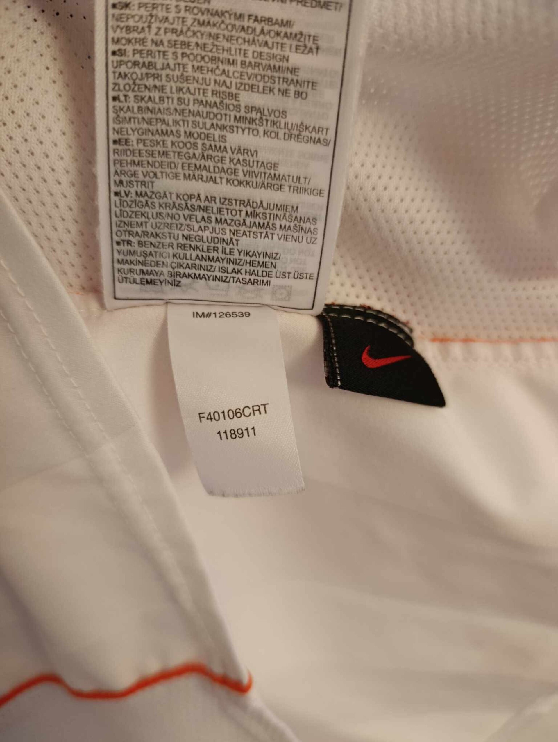 VALENCIA CF 2004-2005 Total 90 S - 4