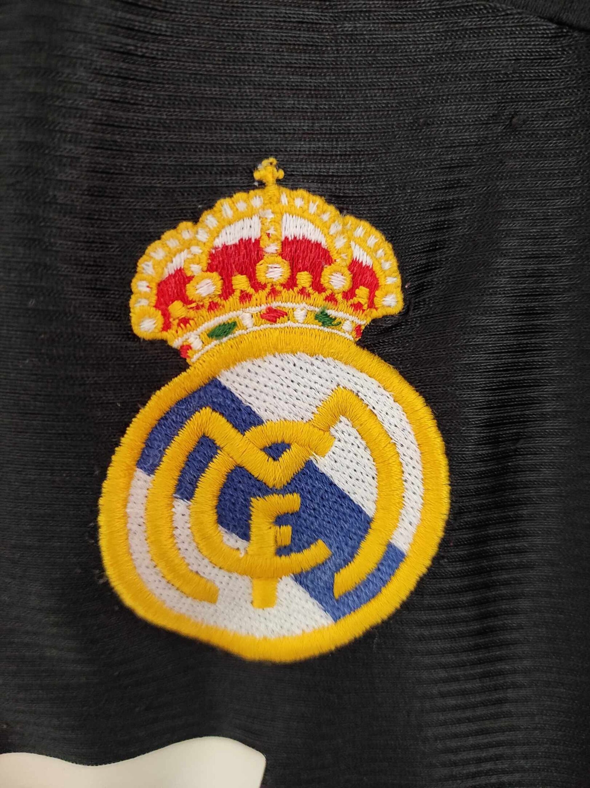 REAL MADRID 1999-2000 away M - 5