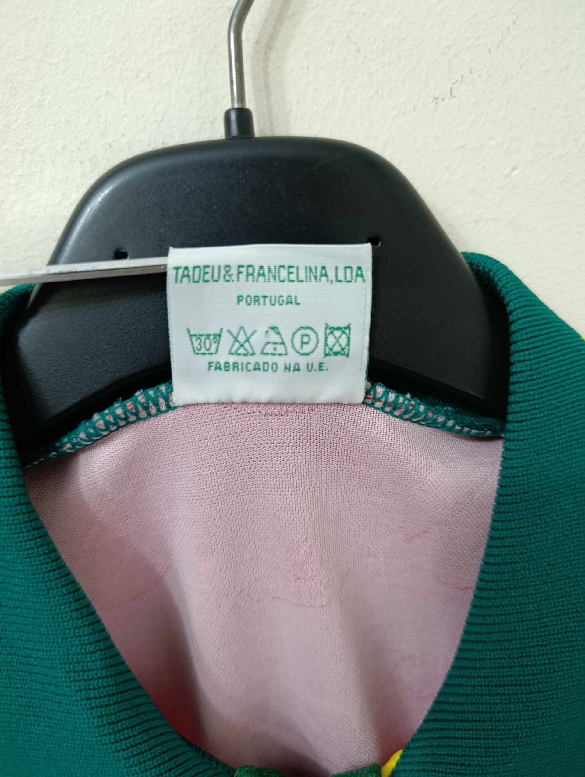 PORTUGAL 1996-1996 XL - 3