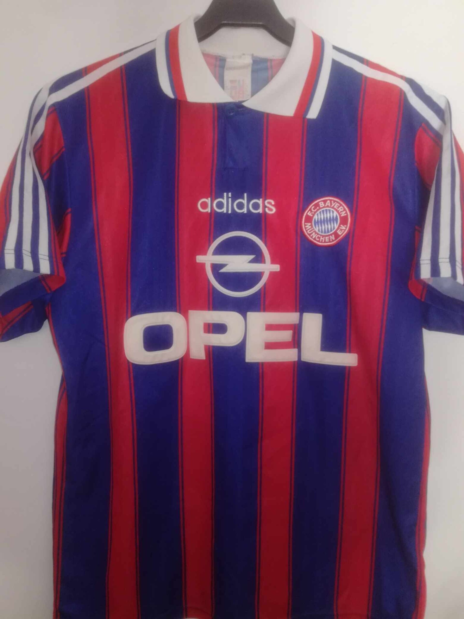BAYERN MUNICH 1996-1997 Klinsmann 18 S - 2