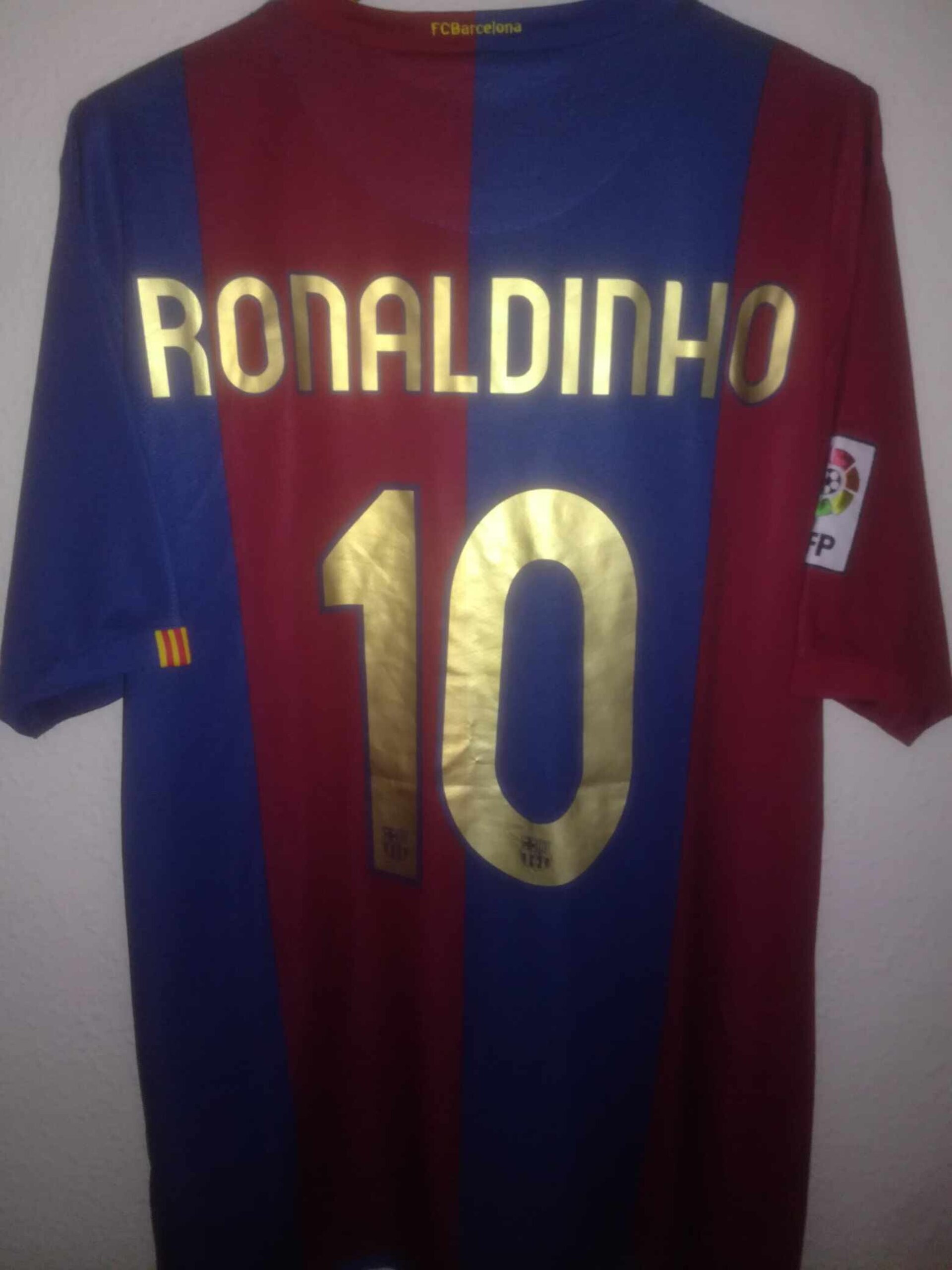 FC BARCELONA 2006-2007 Ronaldinho 10 L - 1