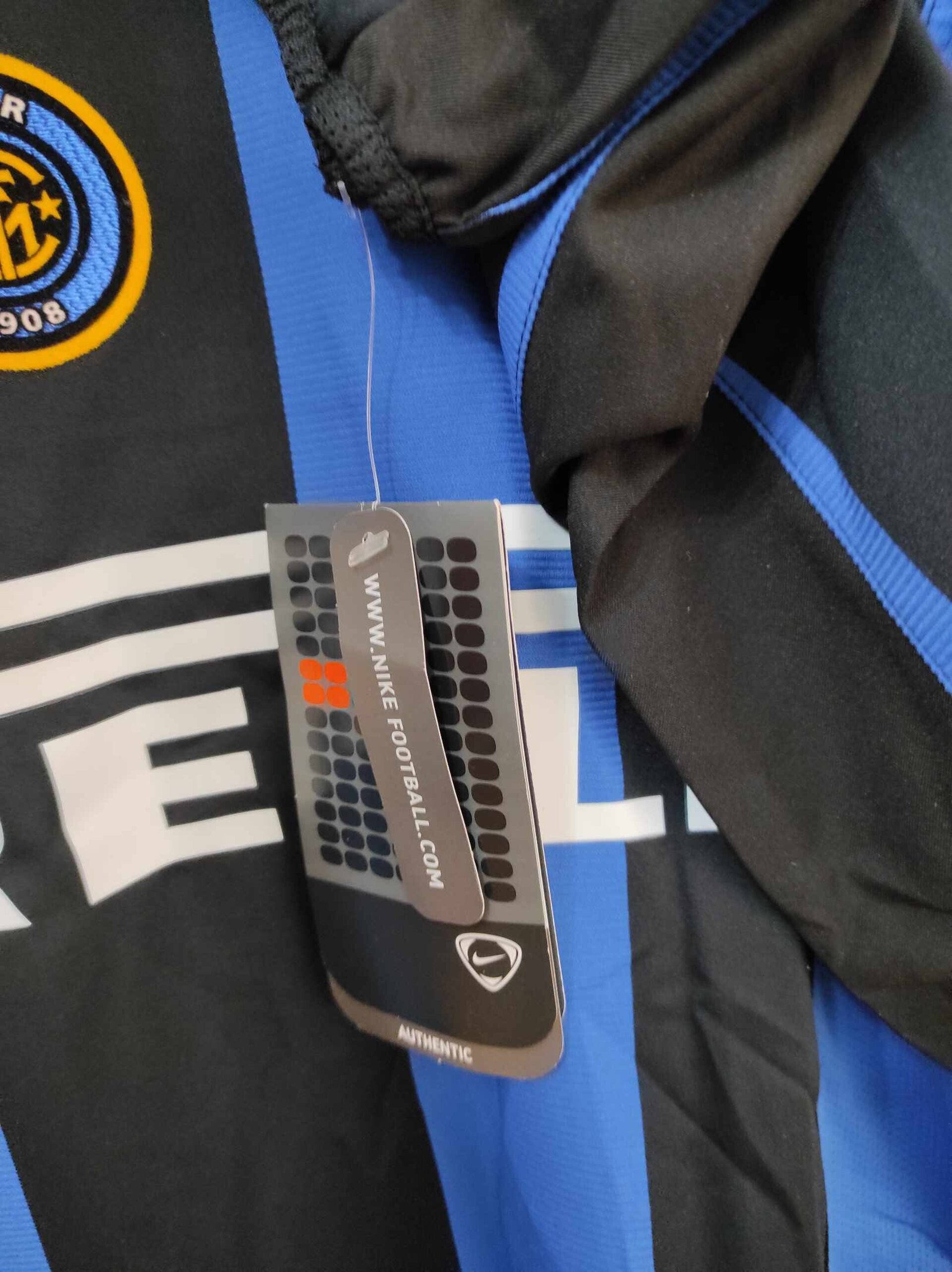 INTER MILAN 2004-2005 BNWT S - 2