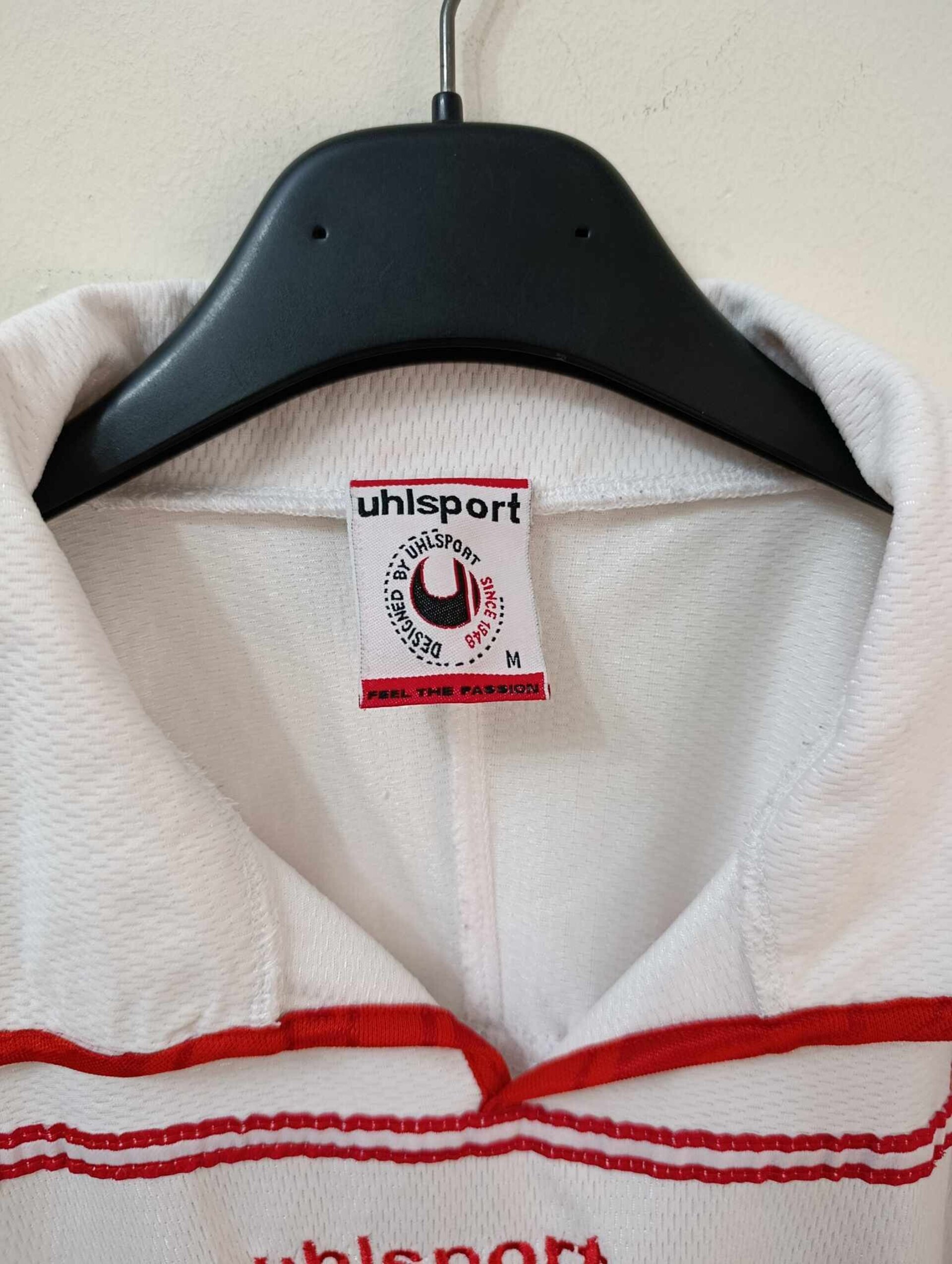 TUNISIA 2000-2001 M - 2