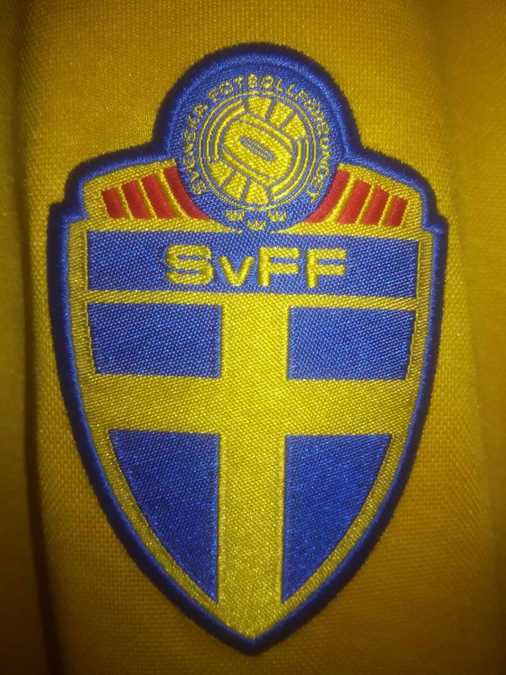 SWEDEN 2004 EURO number 3 M - 6