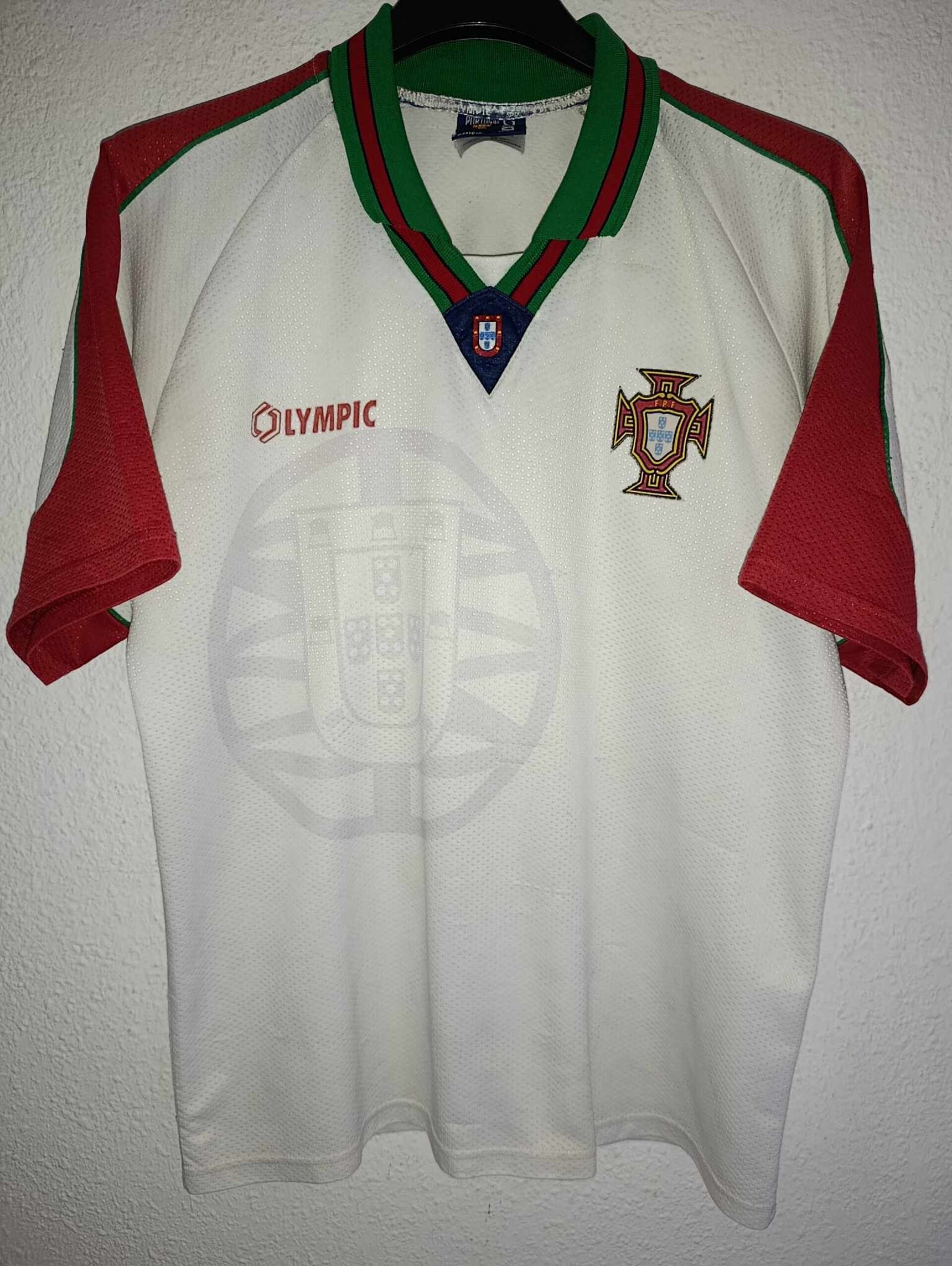 PORTUGAL 1996 away M - 1