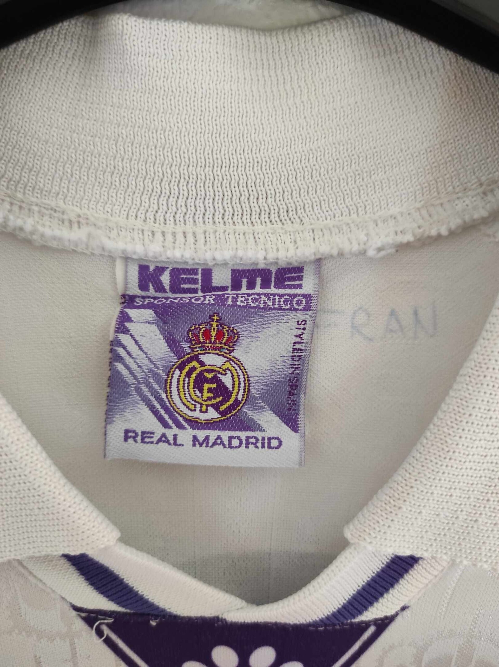 REAL MADRID 1996-1997 number 8 S - 3