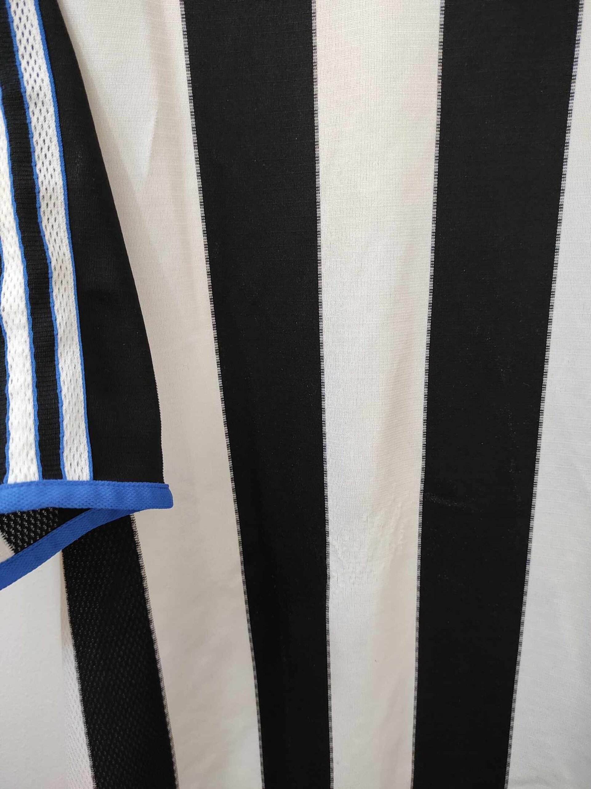 NEWCASTLE UNITED 1999-2000 XL - 7