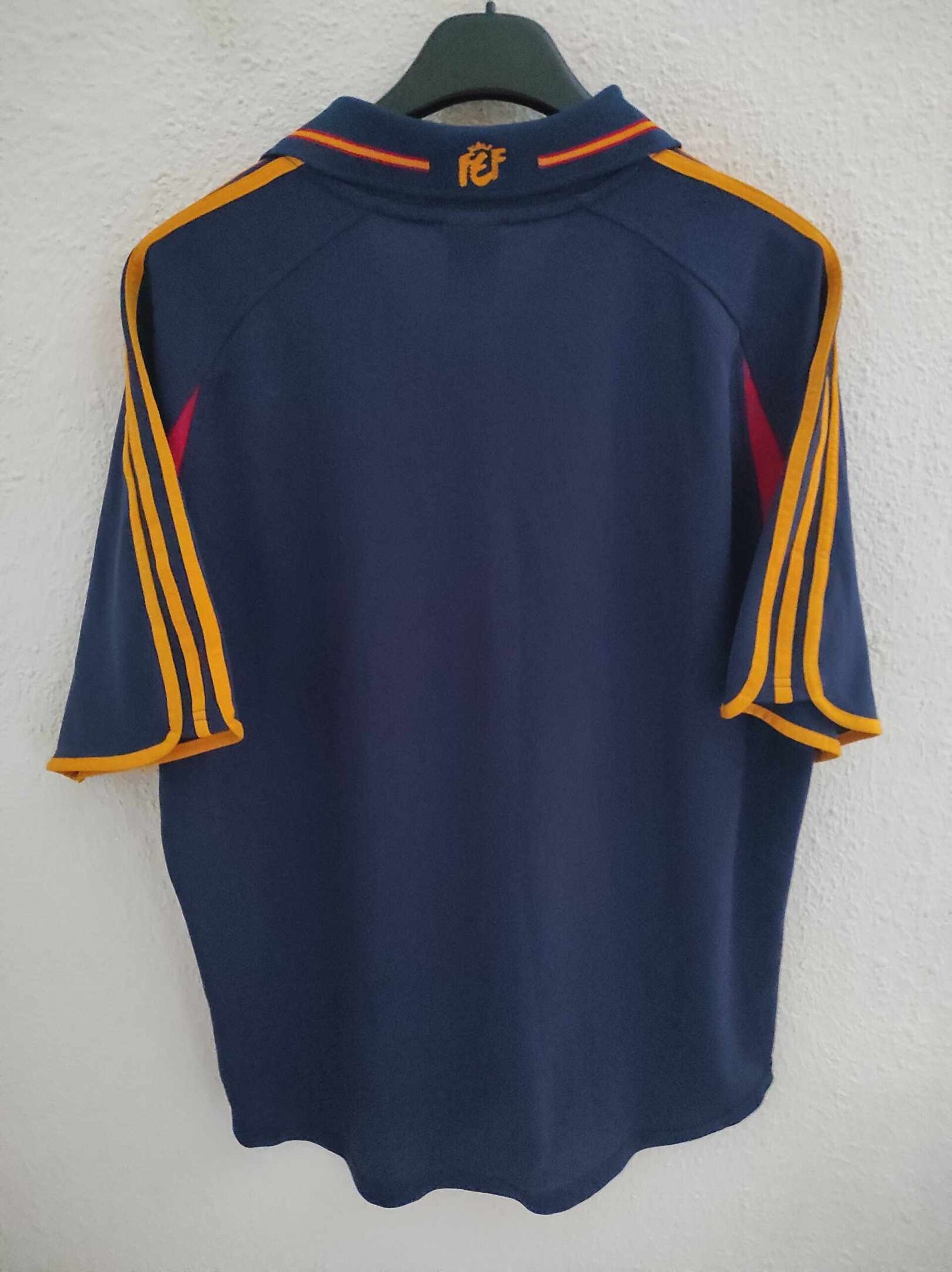 SPAIN 2000 EURO away M - 7