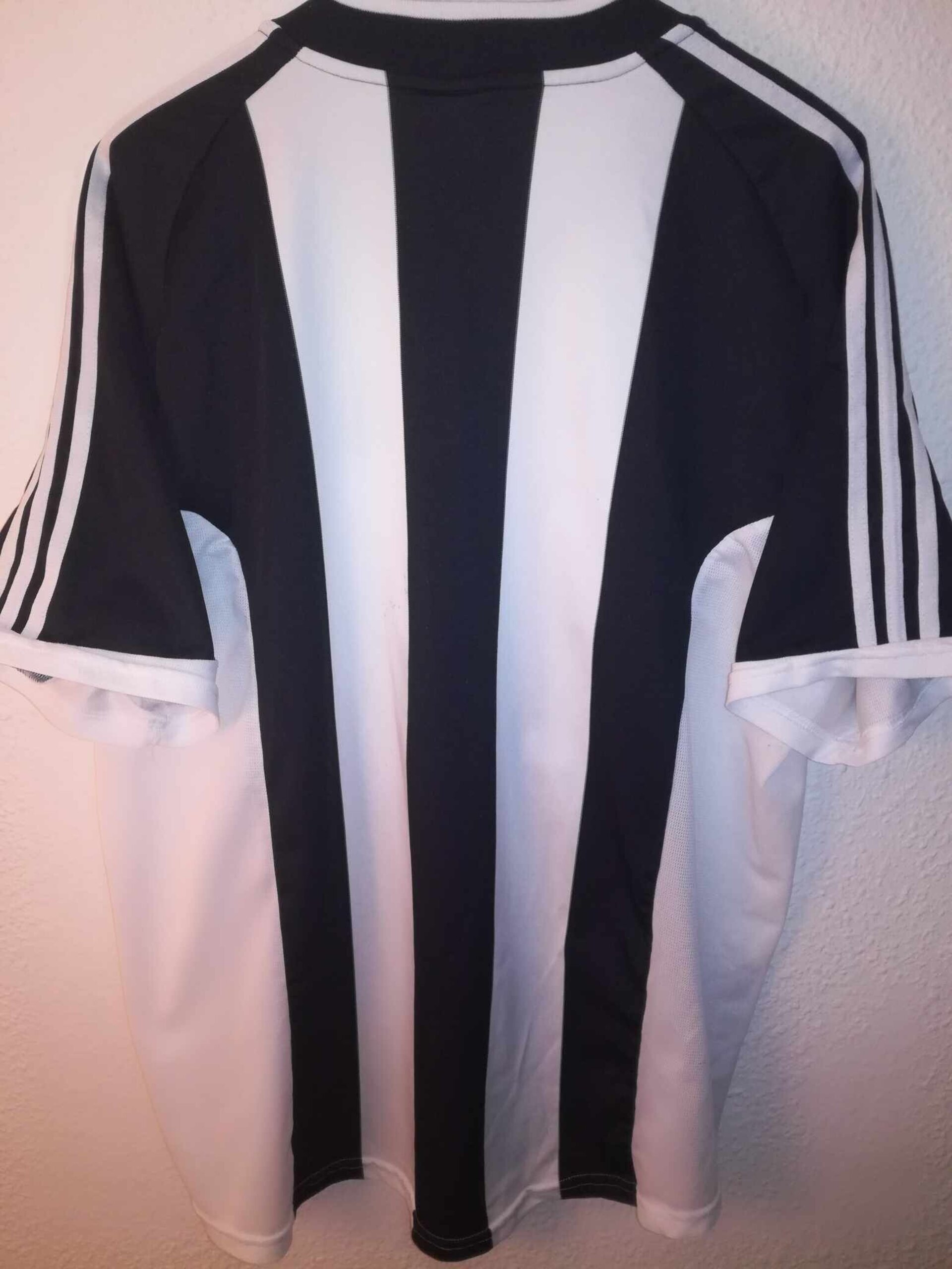 NEWCASTLE UNITED 2001-2002 XL - 4
