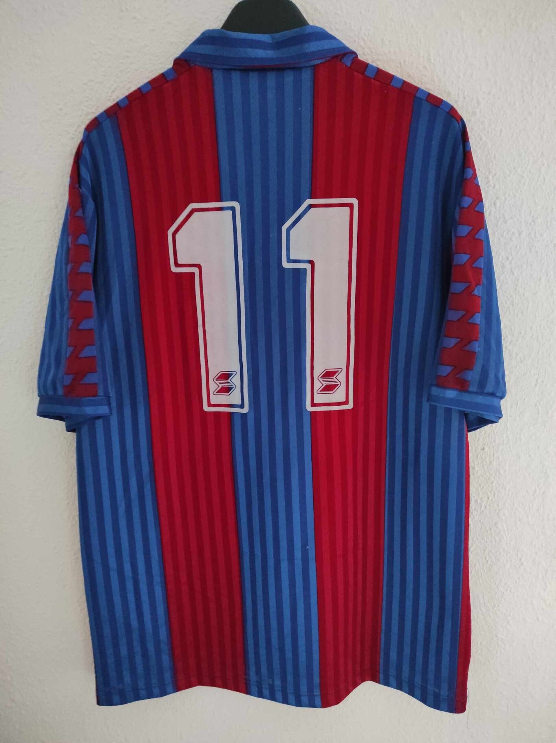 FC BARCELONA 1992 number 11 XL - 7