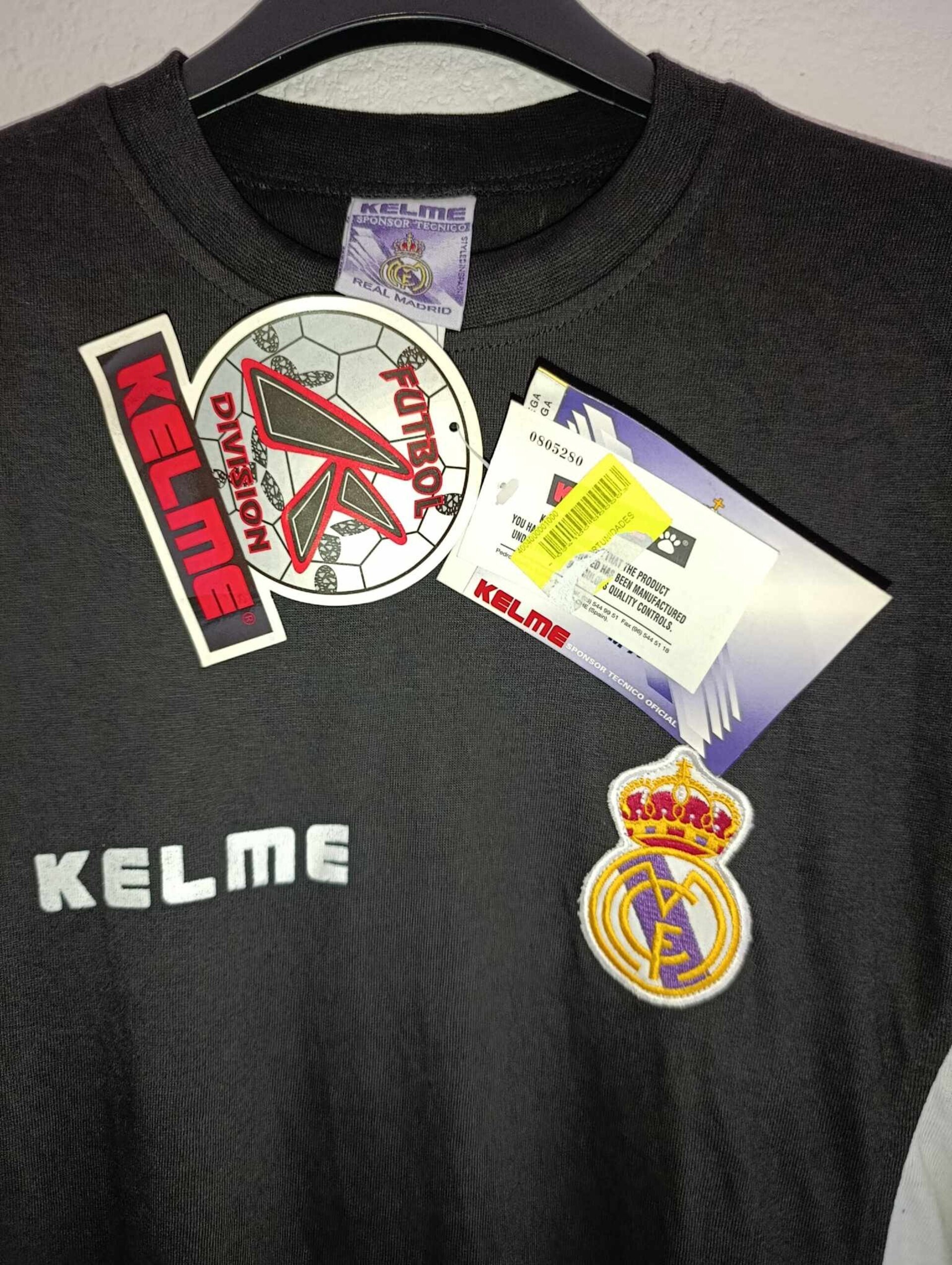 REAL MADRID 1997 Training BNWT S - 4