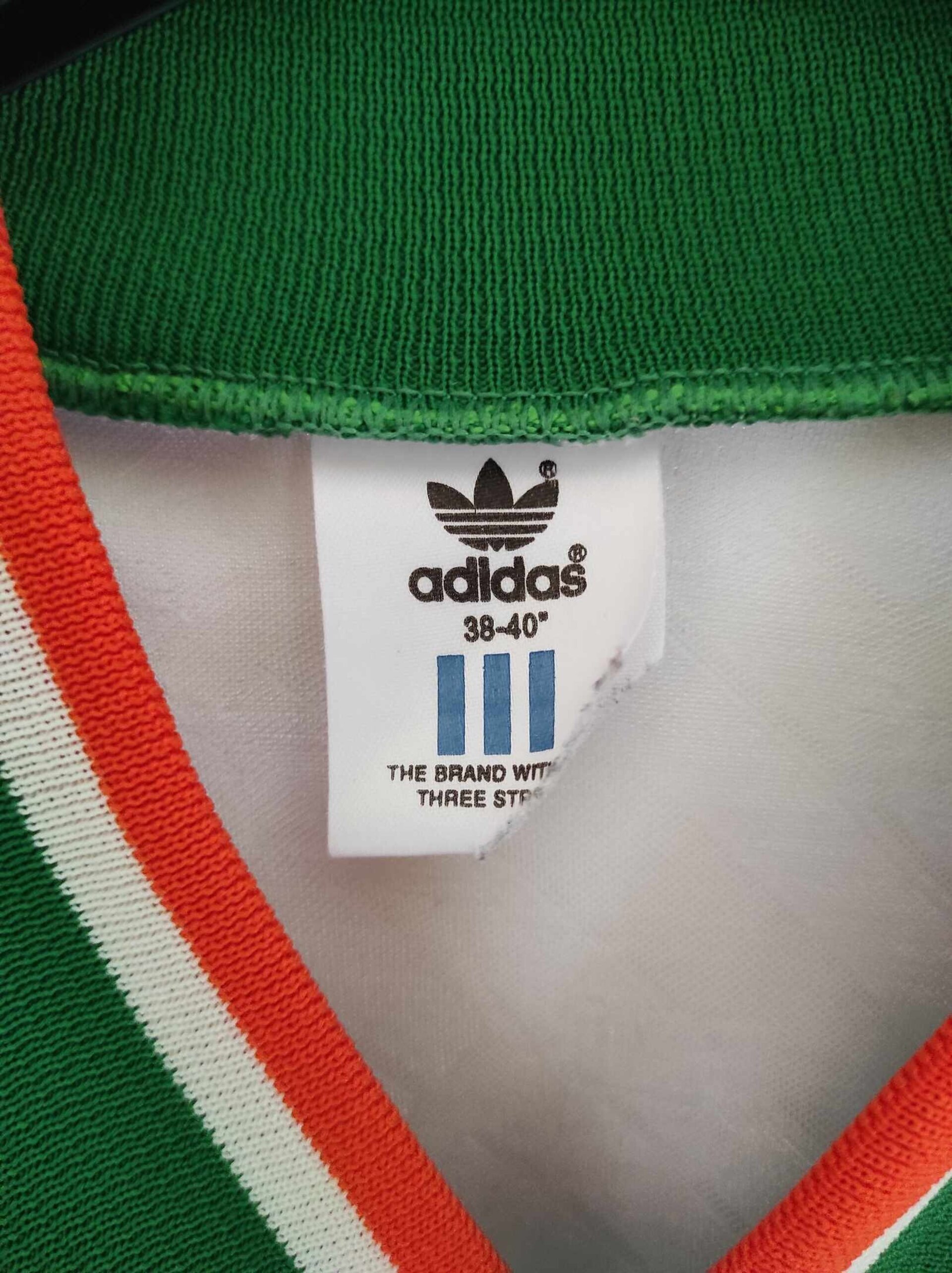 IRELAND 1994 World Cup away Size 38/40 - 2