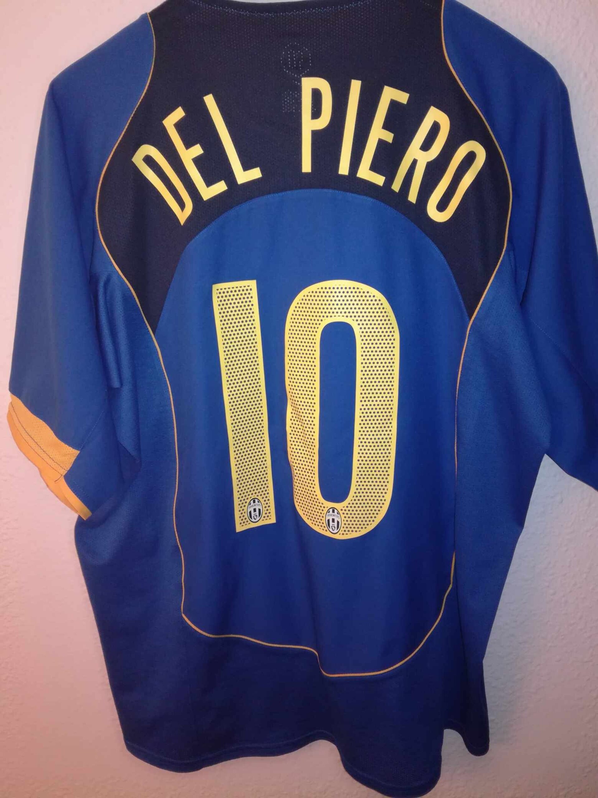 JUVENTUS 2004-2005 Third Del Piero 10 Total 90 L - 1
