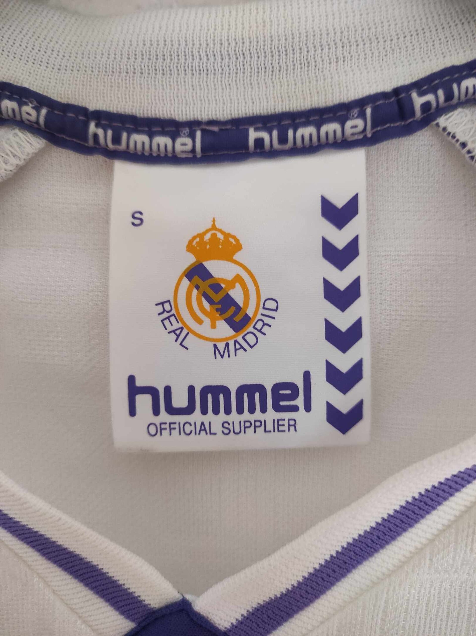 REAL MADRID 1990-1991 S - 2