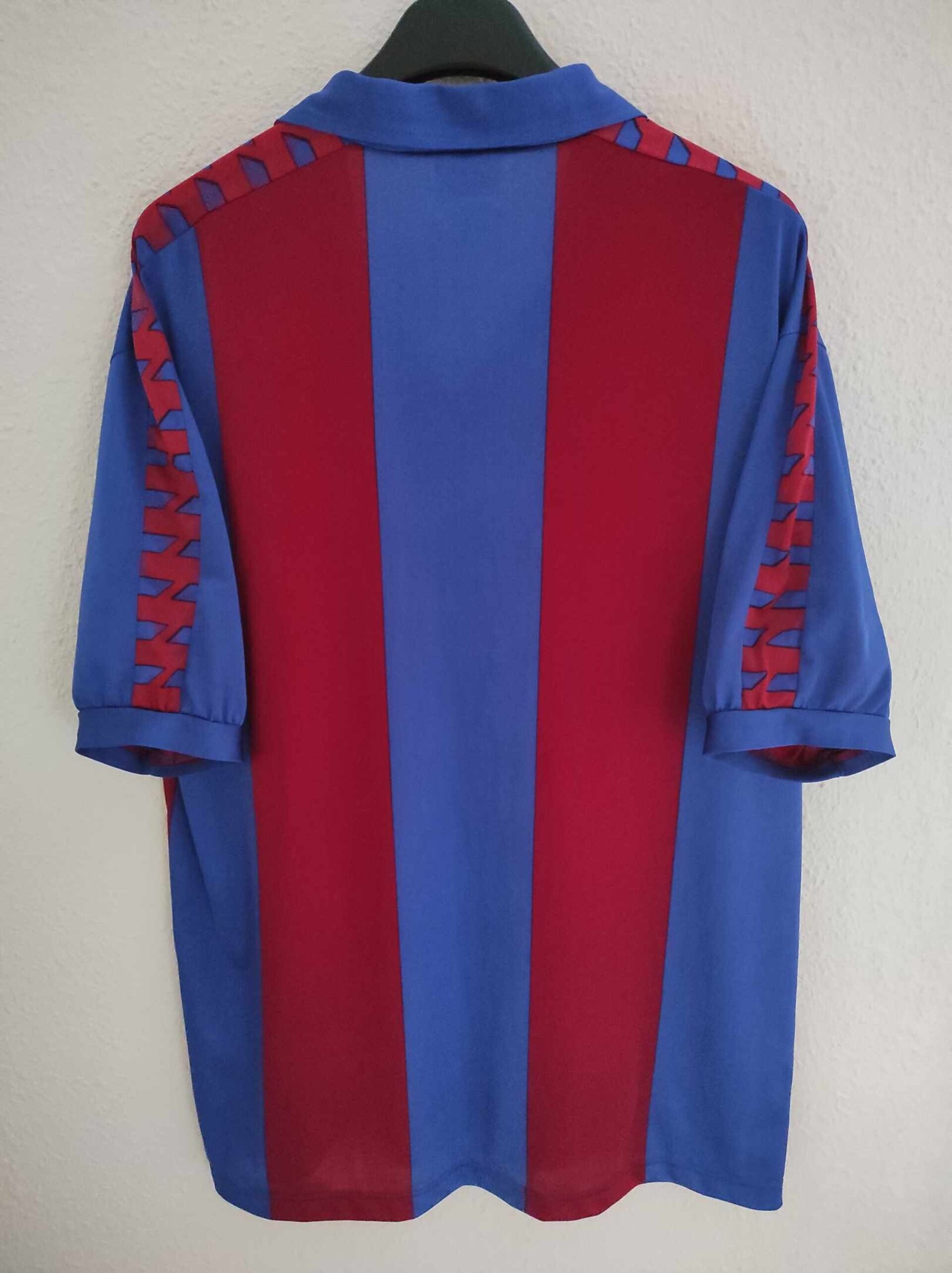 FC BARCELONA 1981-1982 XL - 5