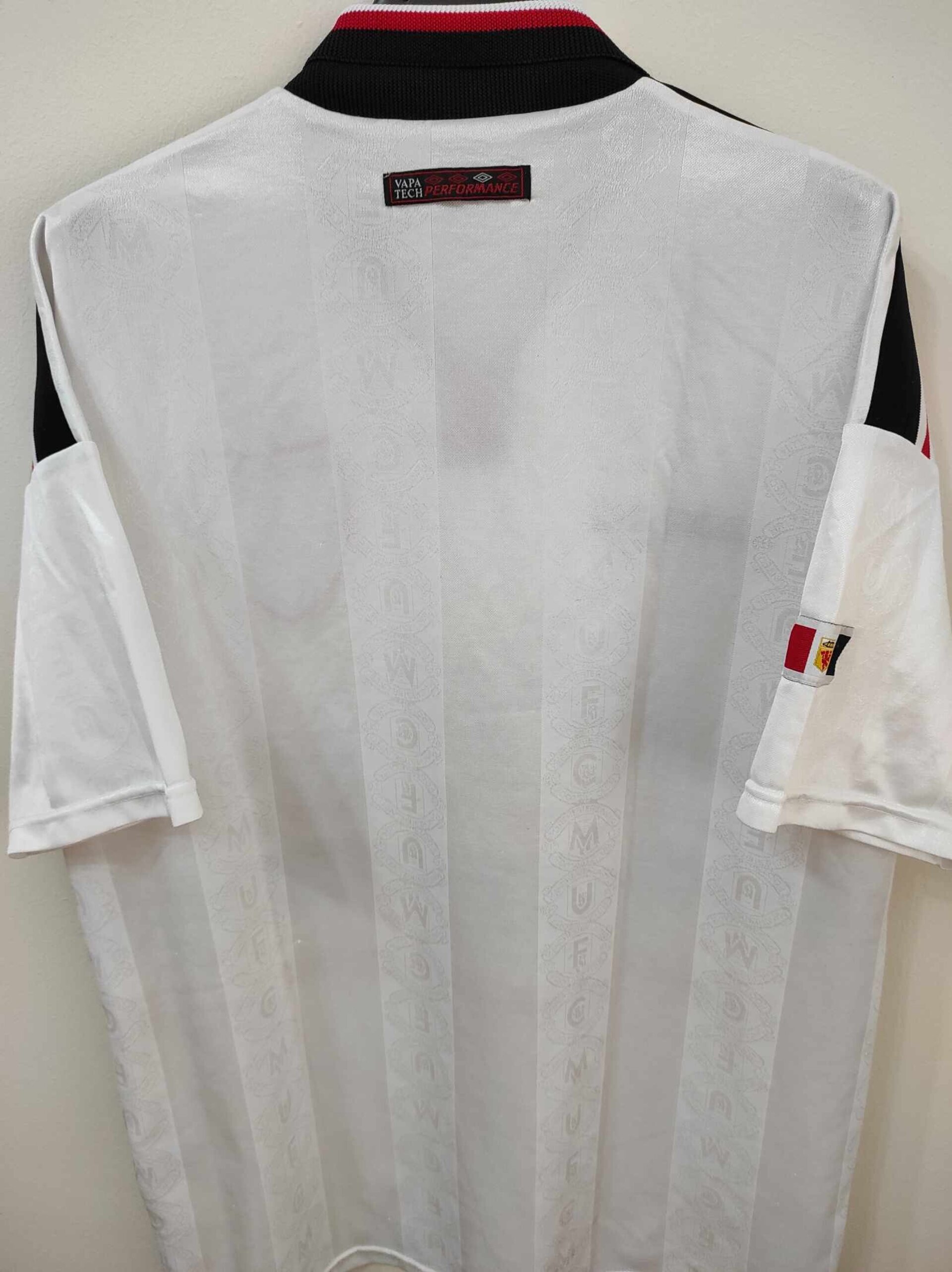 MANCHESTER UNITED 1997-1998 away XL - 6