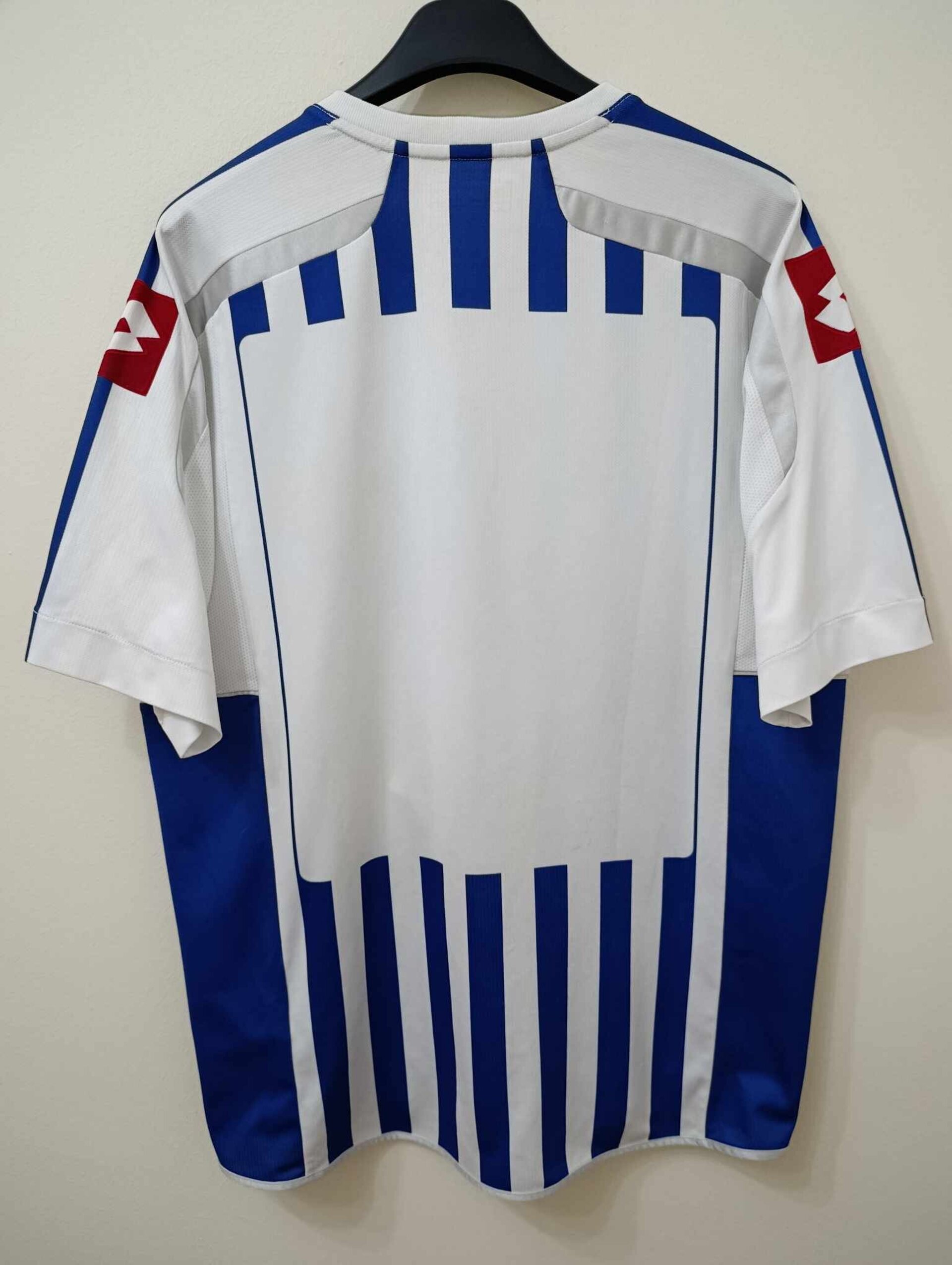 DEPORTIVO DE LA CORUÑA 2010-2011 L - 5
