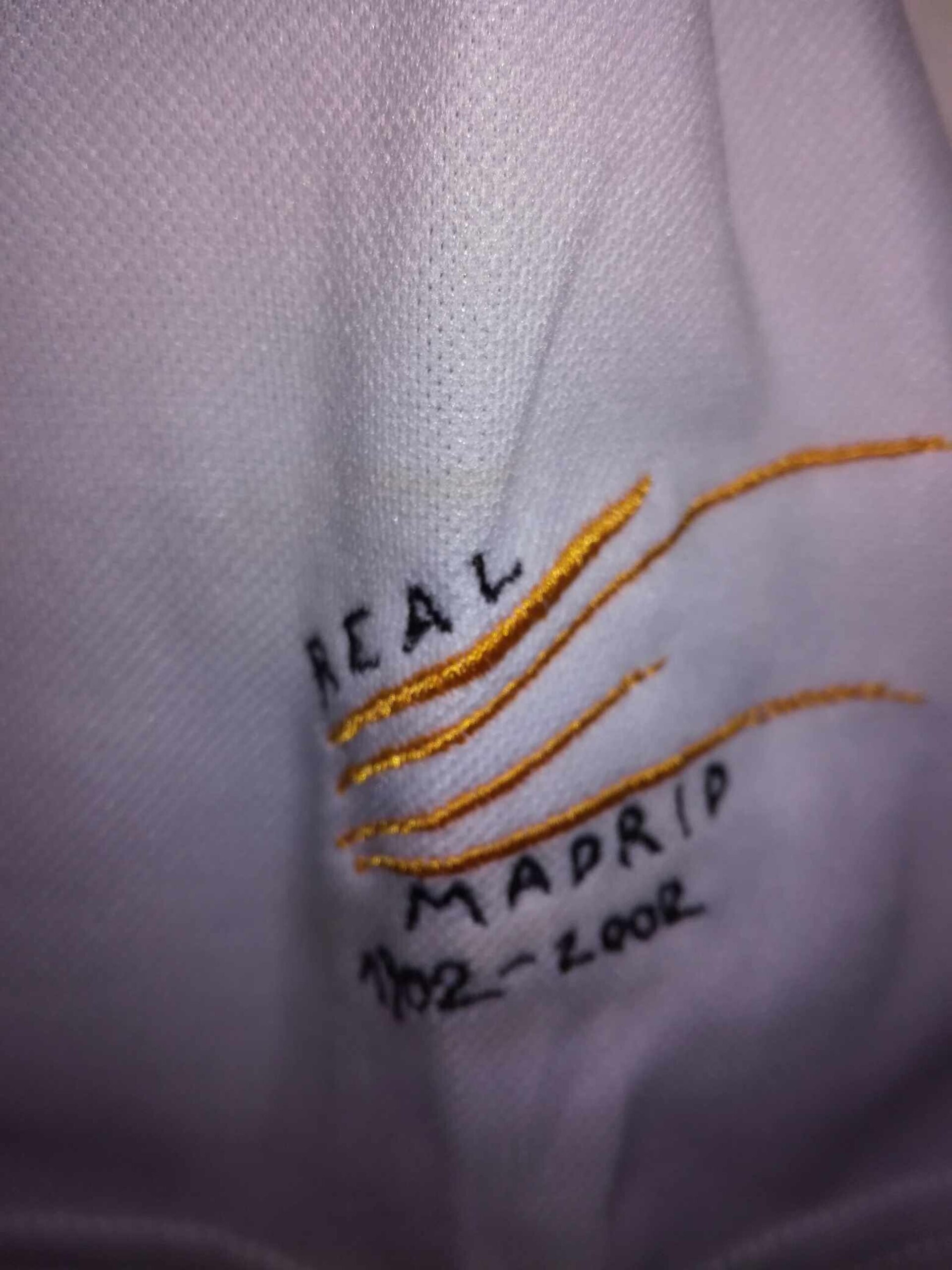 REAL MADRID 2001-2002 BNWT Centenario M - 3