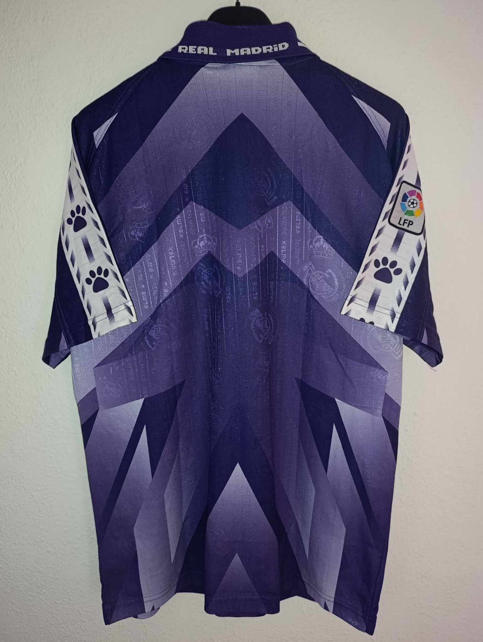 REAL MADRID 1996-1997 away S - 7